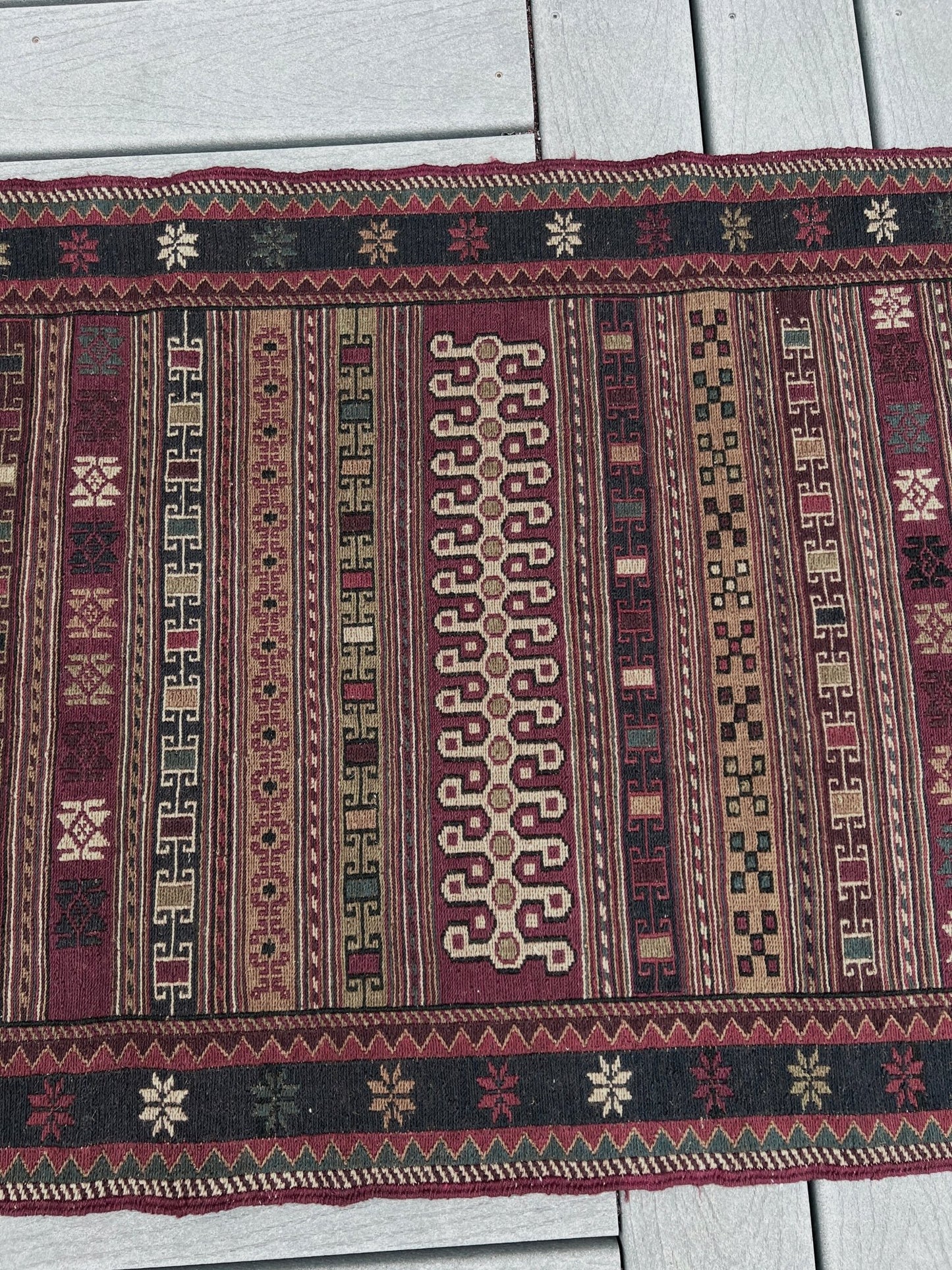 Rahrah Soumak Small Persian Runner Rug. Oriental Rug shop San Francisco Bay Area. Buy handmade rug online free shipping