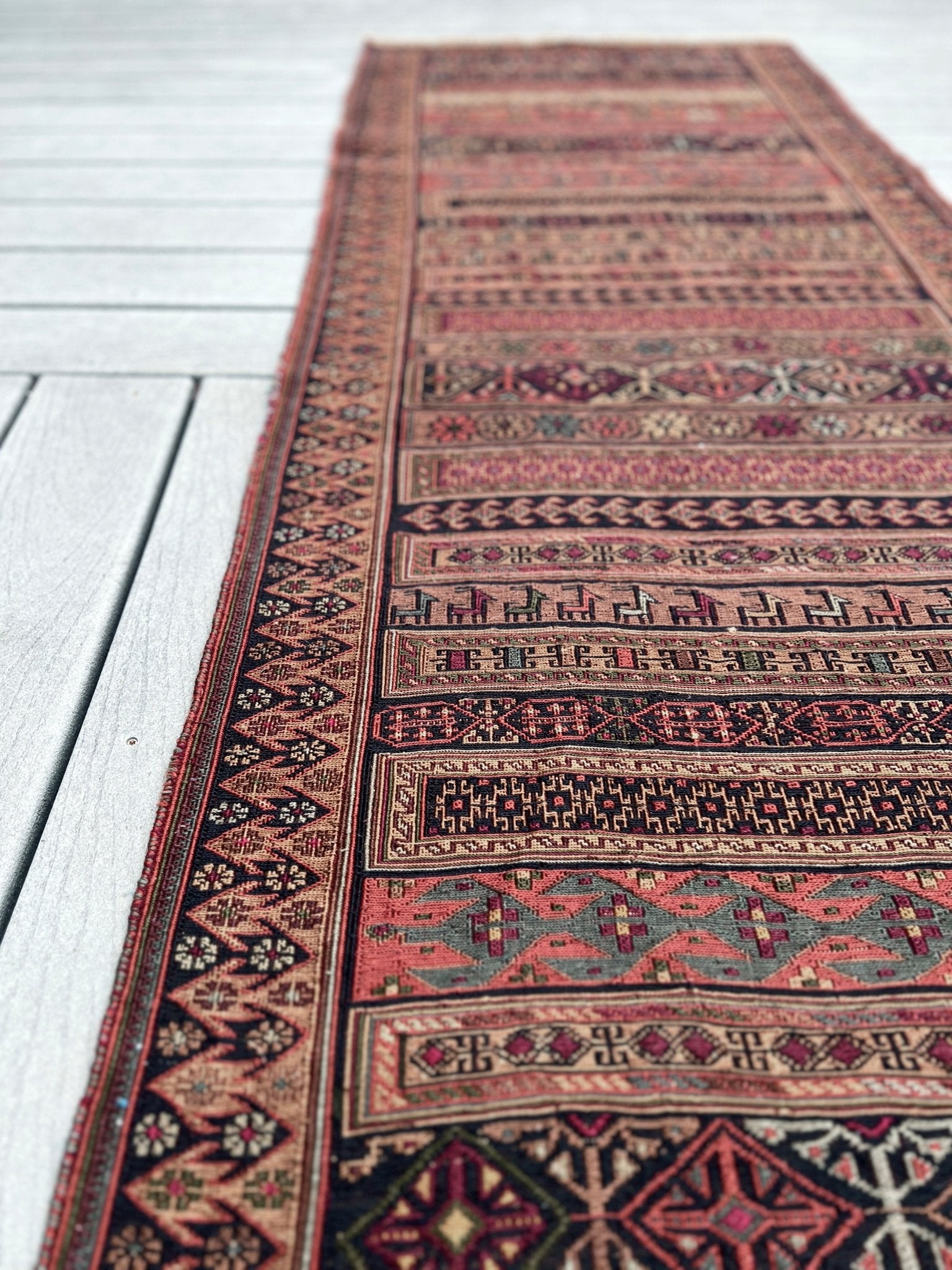 Rahrah Soumak Small Persian Runner Rug. Oriental Rug shop San Francisco Bay Area. Buy handmade rug online free shipping