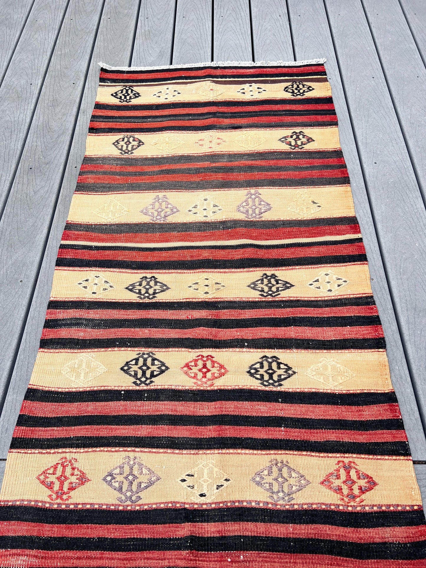 Anatolian wool Runner. Vintage rug shop palo alto berkeley. Oriental rug store. Buy rug online free shipping to US, Canada