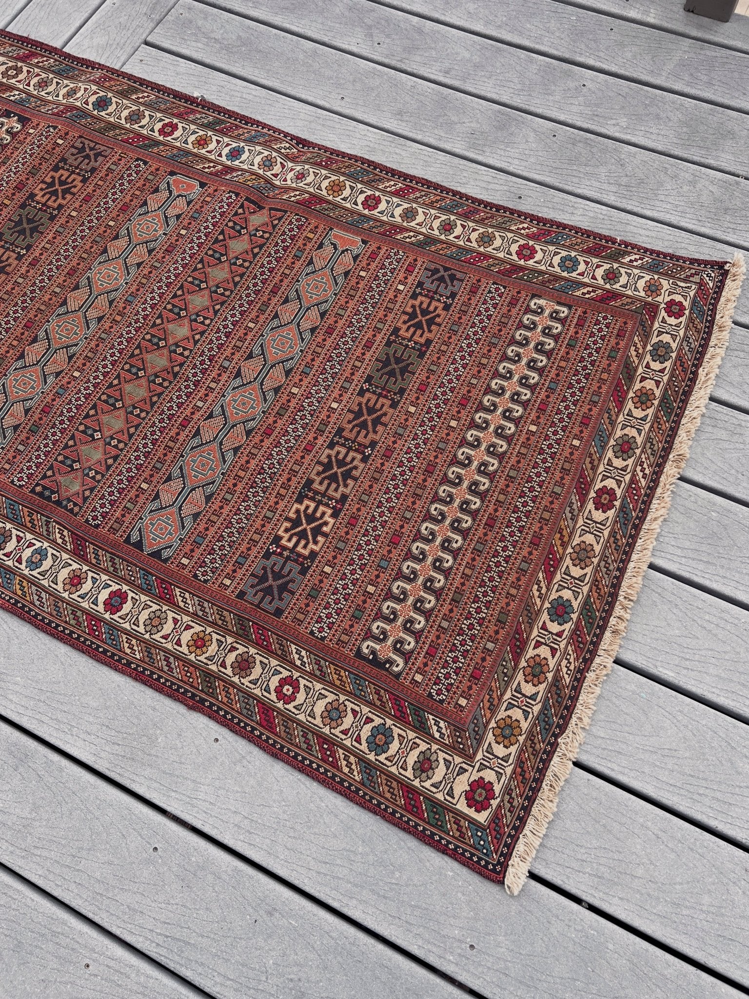 Rahrah Soumak Small Persian Runner Rug. Oriental Rug shop San Francisco Bay Area. Buy handmade rug online free shipping