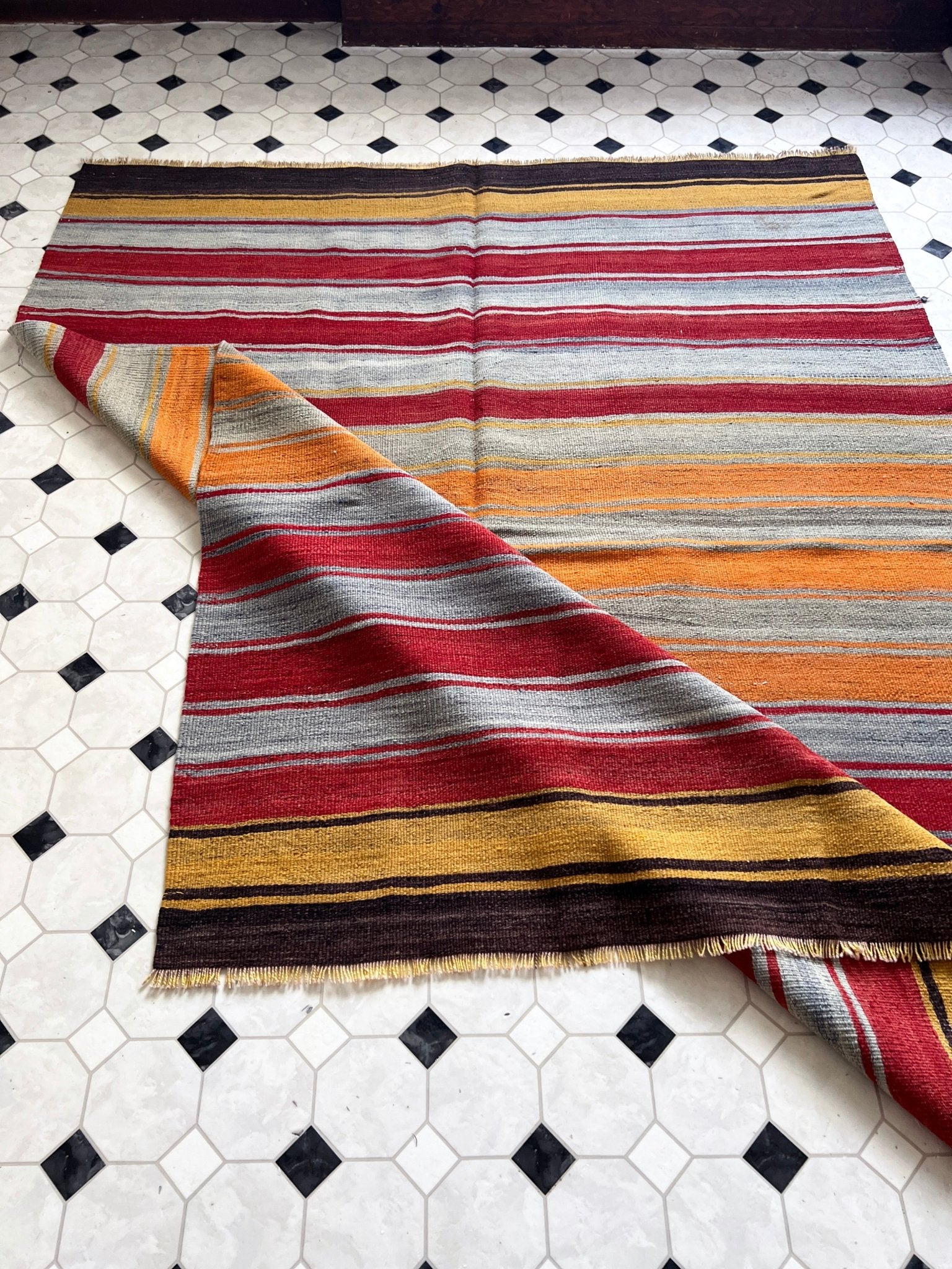 Navajo Striped handmade wool Vintage Turkish Kilim Rug shop Berkeley, San francisco bay area. Oriental Rug store buy online