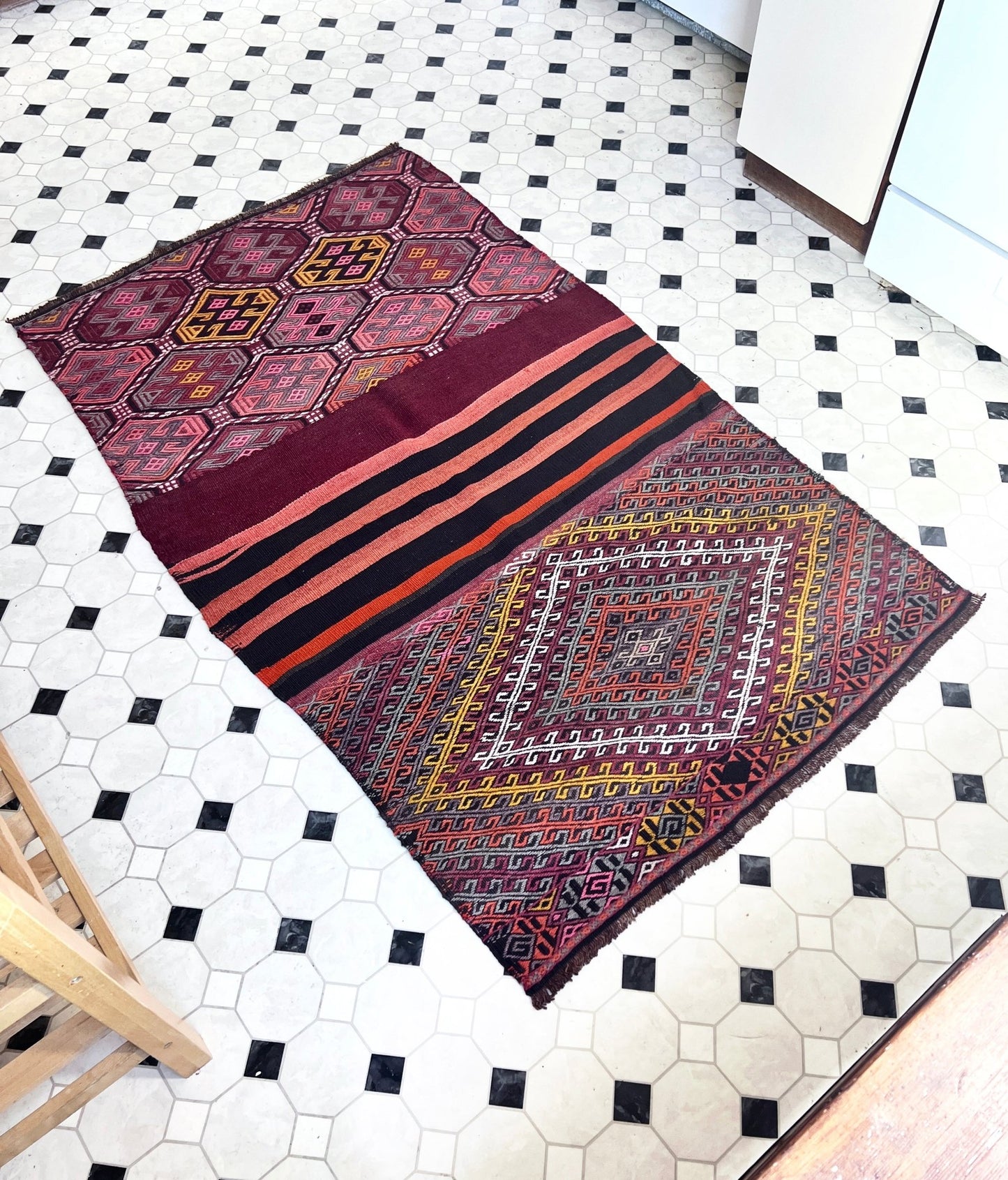 Kars turkish kilim rug shop berkeley, san francisco bay area, palo alto. Handmade wool small rug