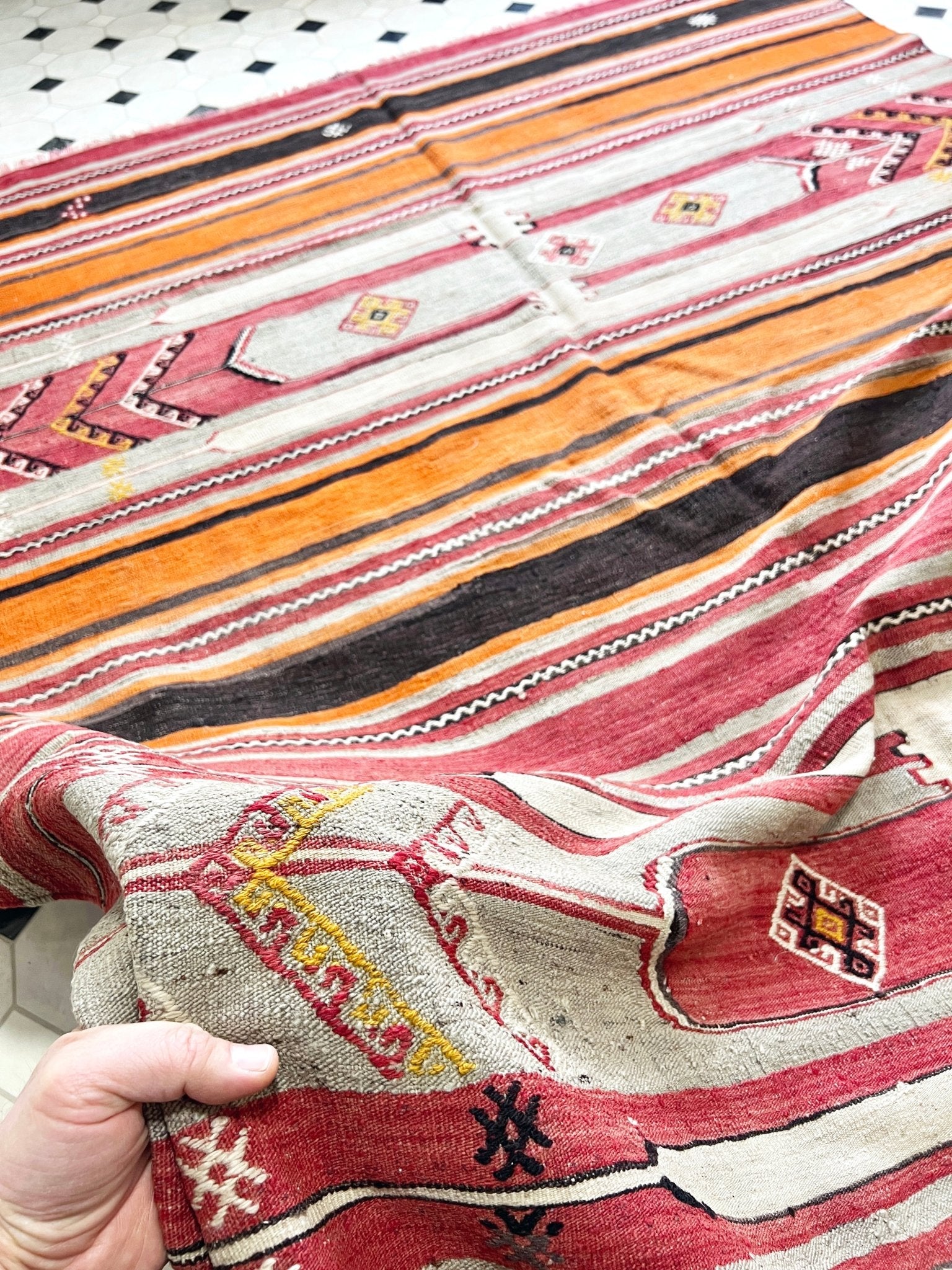 Sivas handmade wool Vintage Turkish Kilim Rug shop los latos los gatos palo altos. Vintage rug shop berkeley SF bay area