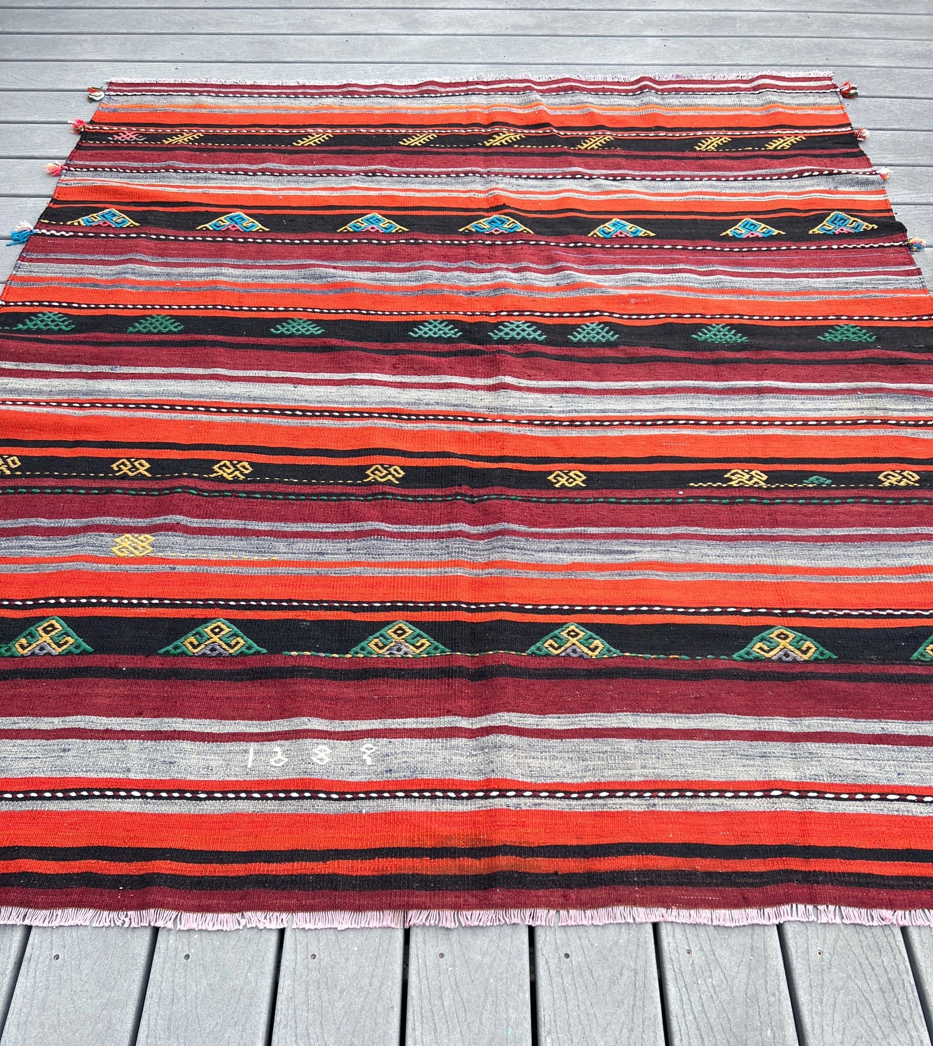 Sivas handmade wool Vintage Turkish Kilim Rug shop los latos los gatos palo altos. Vintage rug shop berkeley SF bay area