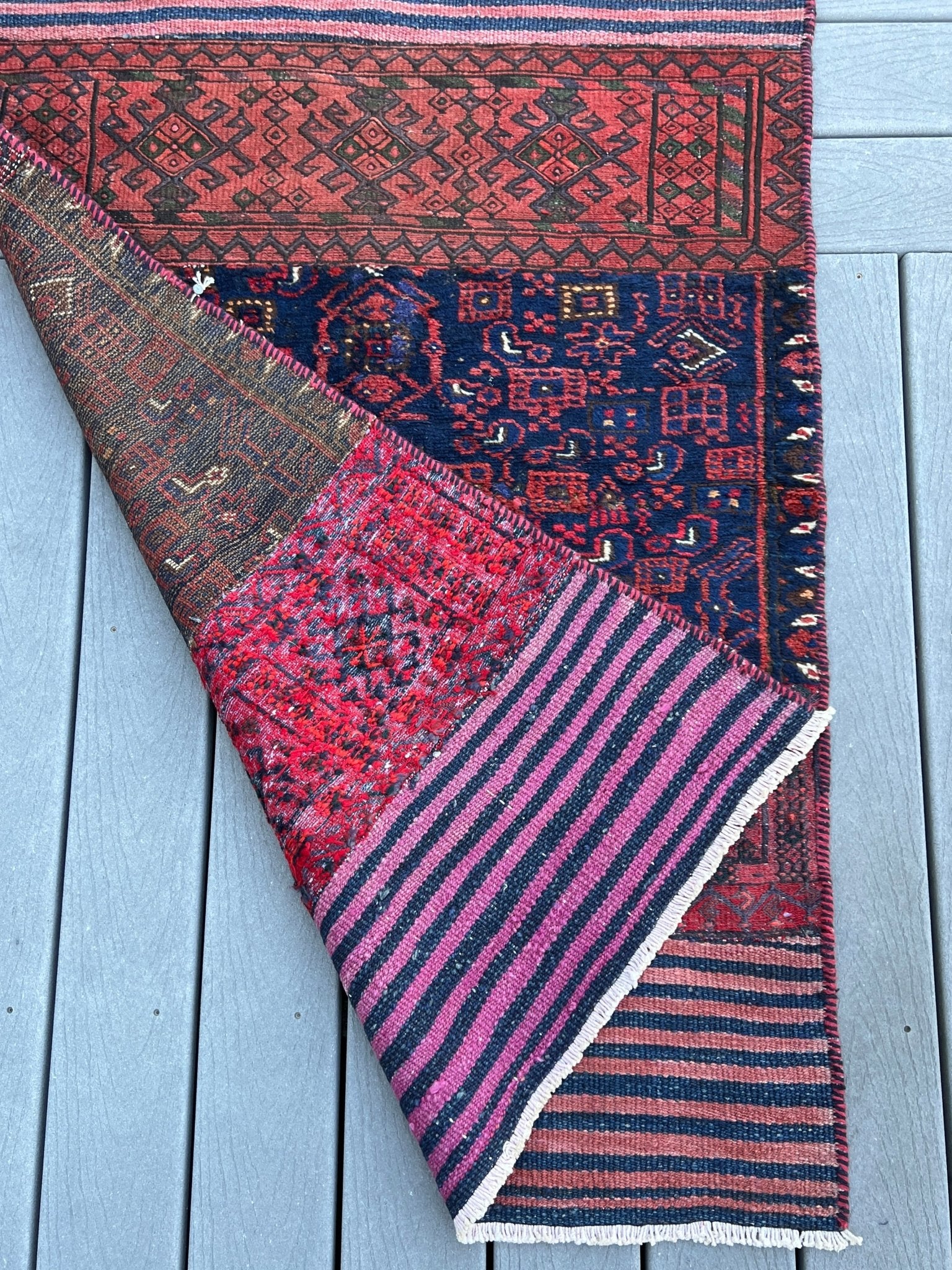 Bakhtiari saddle bag. Small Persian rug for bedroom living room kitchen. Oriental rug shop palo alto los gatos los altos.