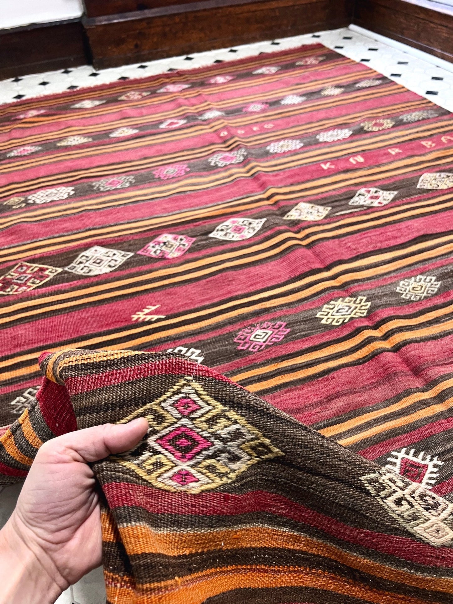 Sivas handmade wool Vintage Turkish Kilim Rug shop los latos los gatos palo altos. Vintage rug shop berkeley SF bay area