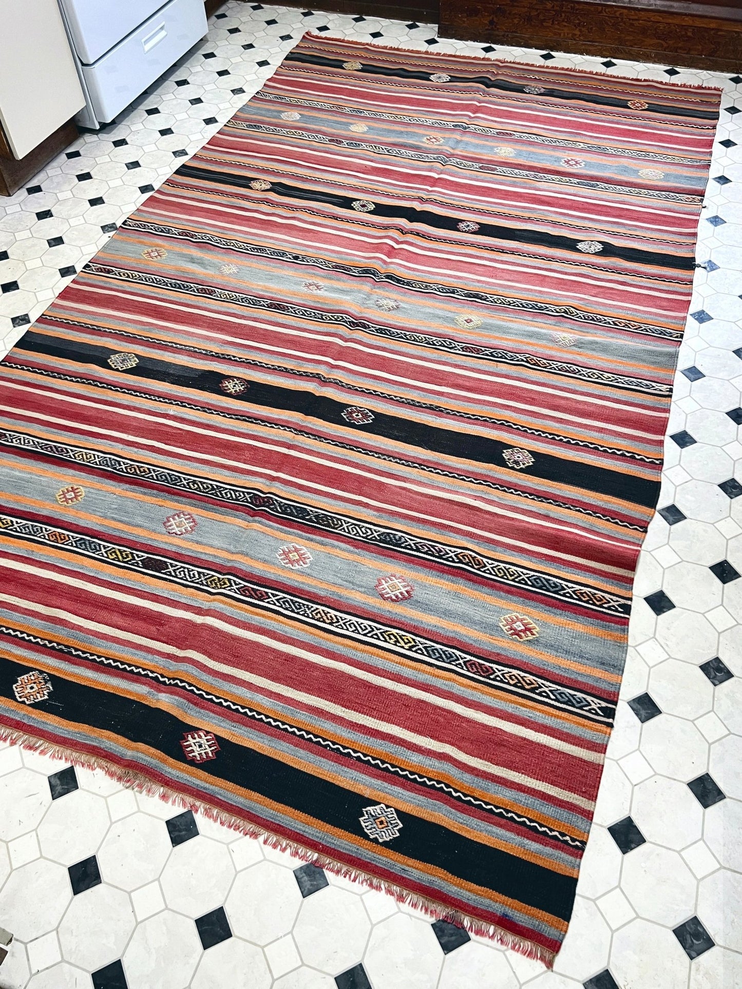 Sivas handmade wool Vintage Turkish Kilim Rug shop los latos los gatos palo altos. Vintage rug shop berkeley SF bay area