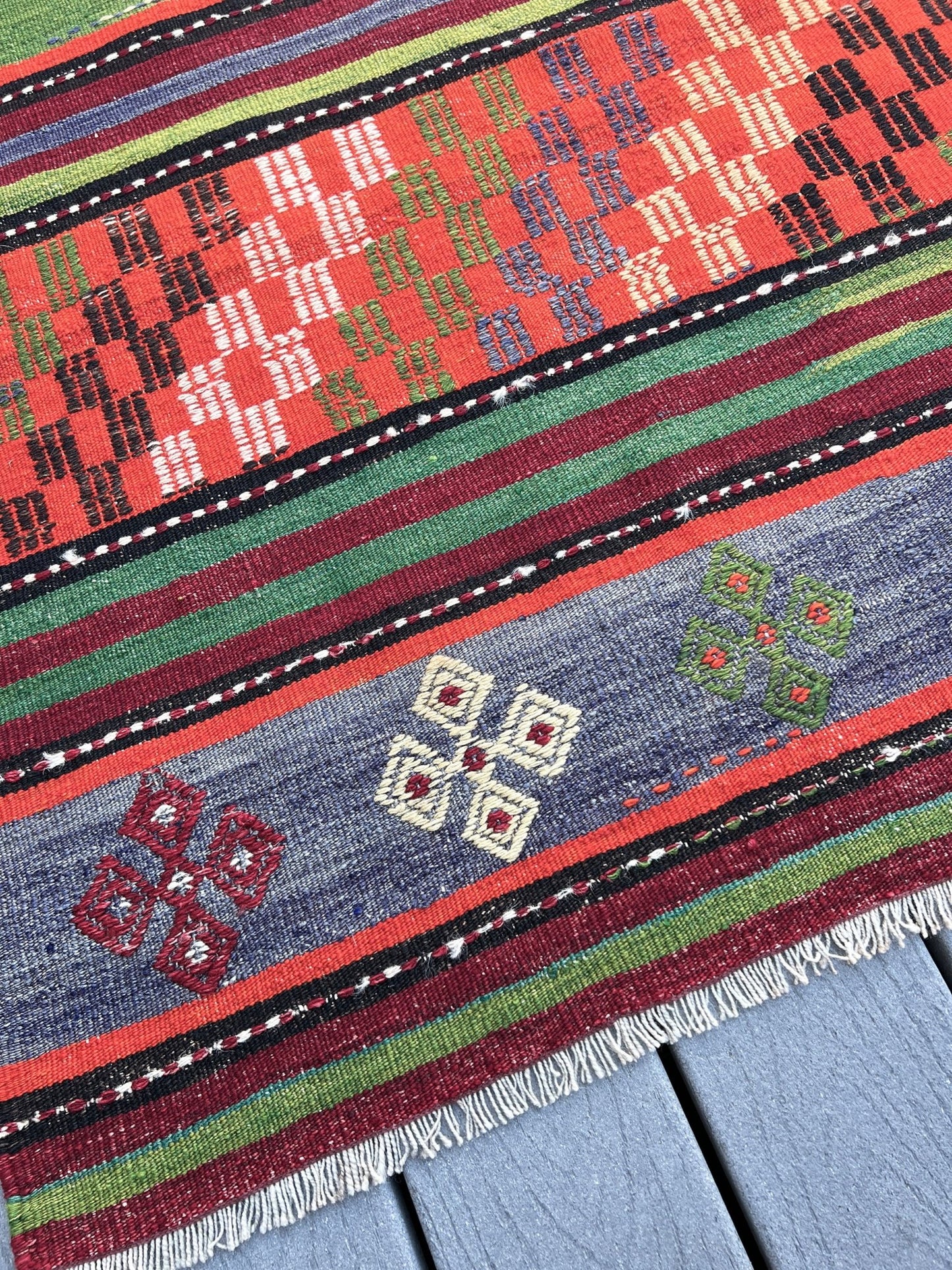 Selendi handmade wool Vintage Turkish Kilim Rug shop berkeley Canada, California. Oriental rug shop san francisco bay area