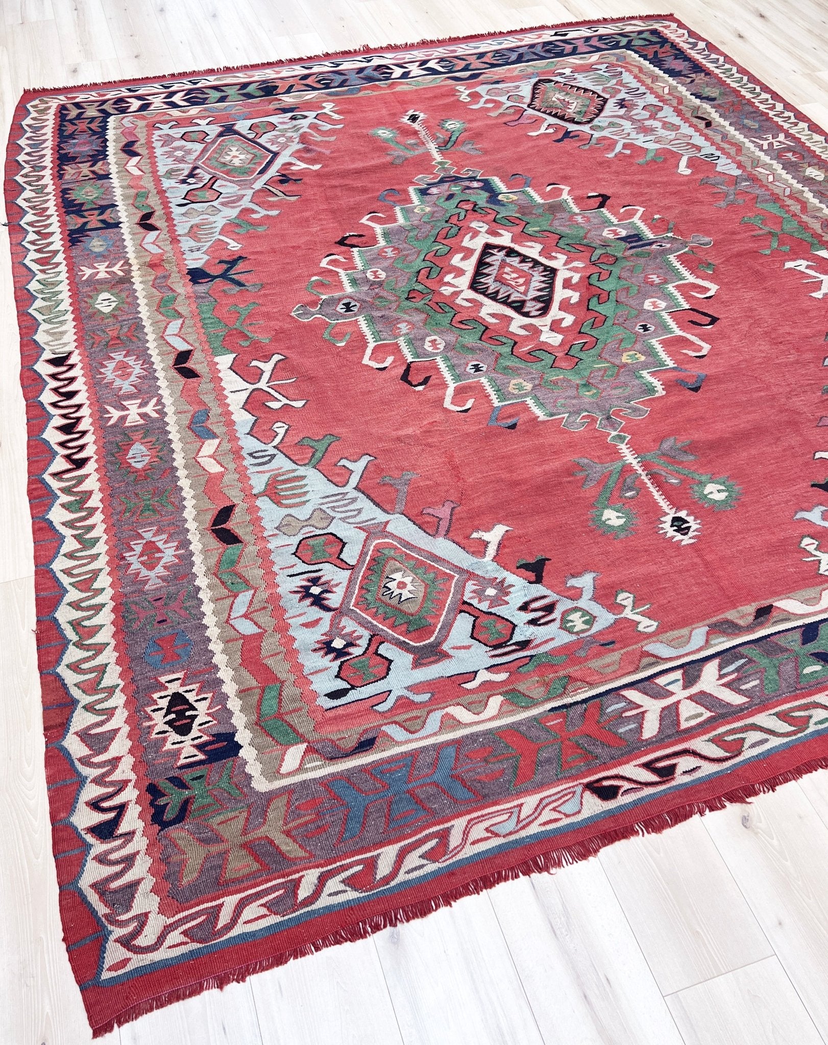 oushak turkish kilim rug. Oriental rug shop palo alto los altos San mateo. Turkish rug shop online free shipping.