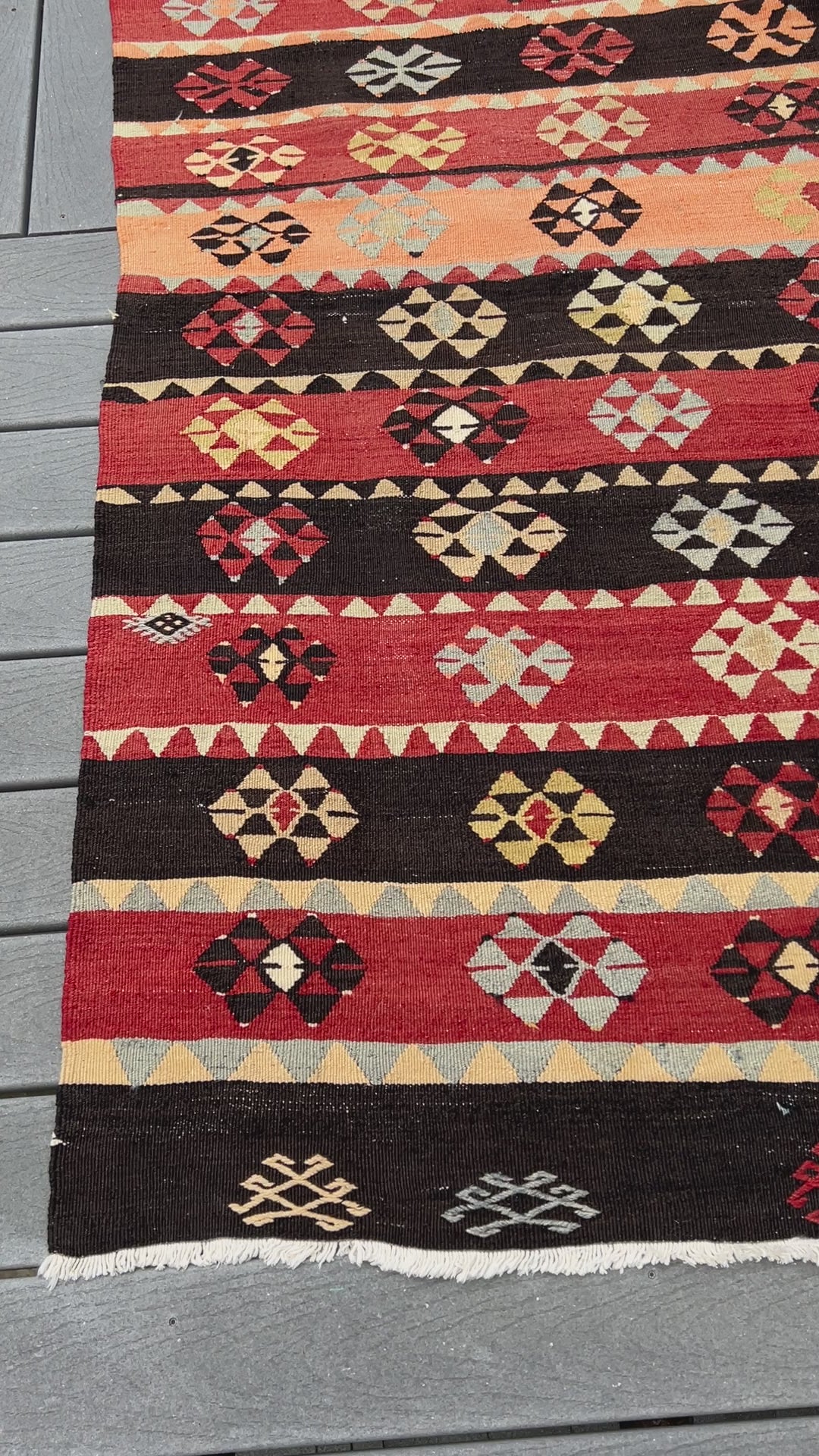 kayseri vintage turkish kilim runner rug. Vintage rug store palo alto, berkeley, san francisco. Oriental rug store los altos, los gatos. Buy rug online shopping free shipping to USA, Canada, toronto, californiz.