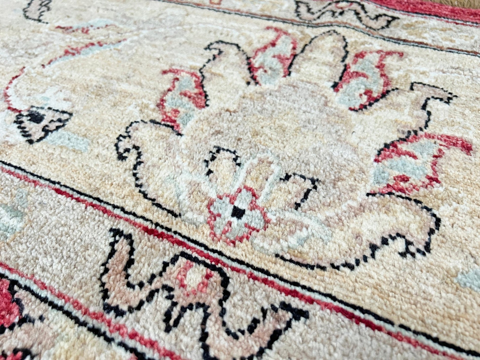 floral Large 8x10 wool handmade rug for living room, bedroom, office, dining. Oriental rug store san francisco bay area