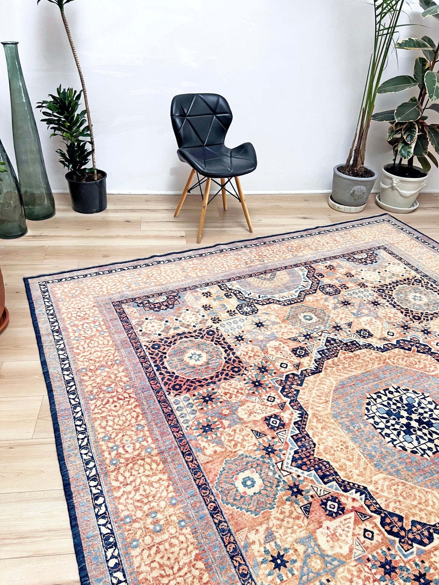 large handmade mamluk rug. Oriental rug shop san francisco bay area. Buy wool carpet online free shipping USA Canada.