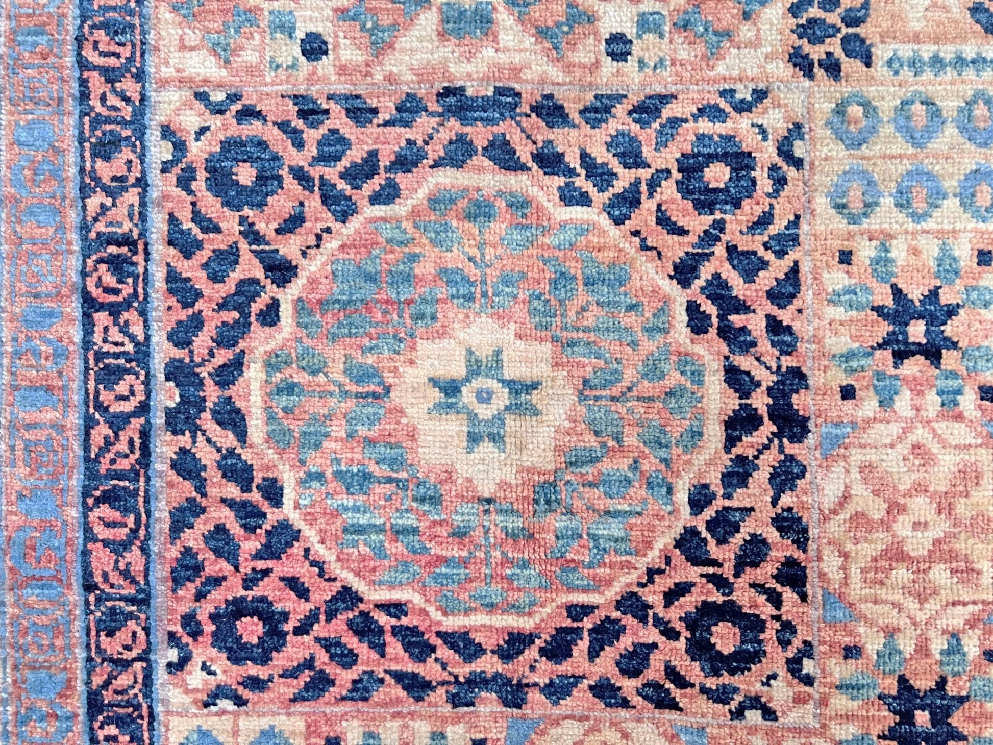 large handmade mamluk rug. Oriental rug shop san francisco bay area. Buy wool carpet online free shipping USA Canada.