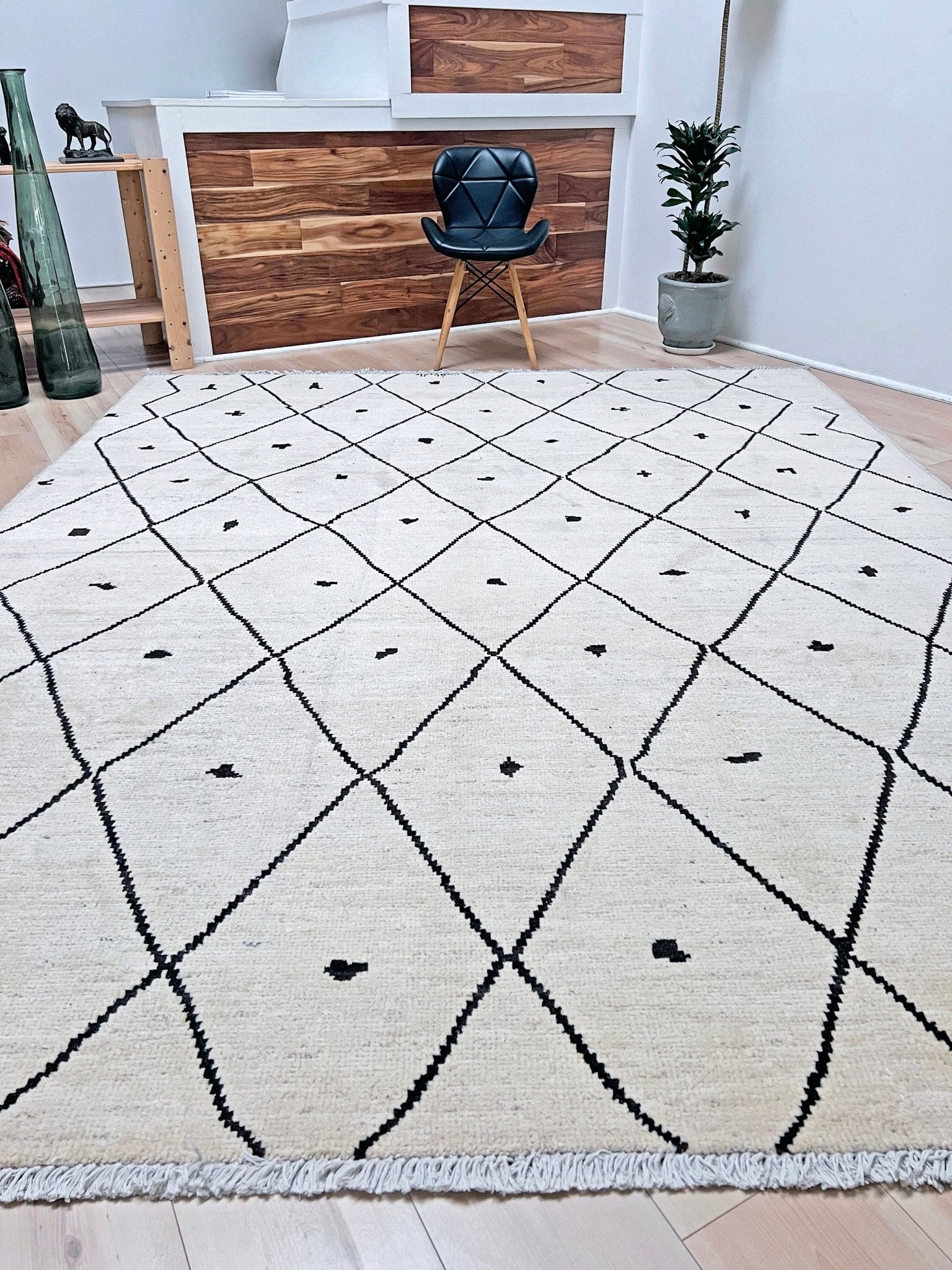 Minimalist Moroccan wool rug. White handmade rug shop san francisco bay area. 