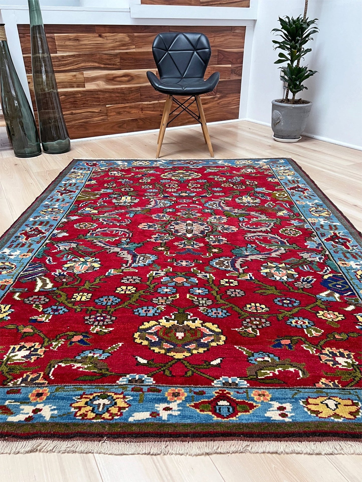 Red blue vintage rug shop san francisco bay area. Turkish rug store. Small Handmade wool rug shop palo alto.