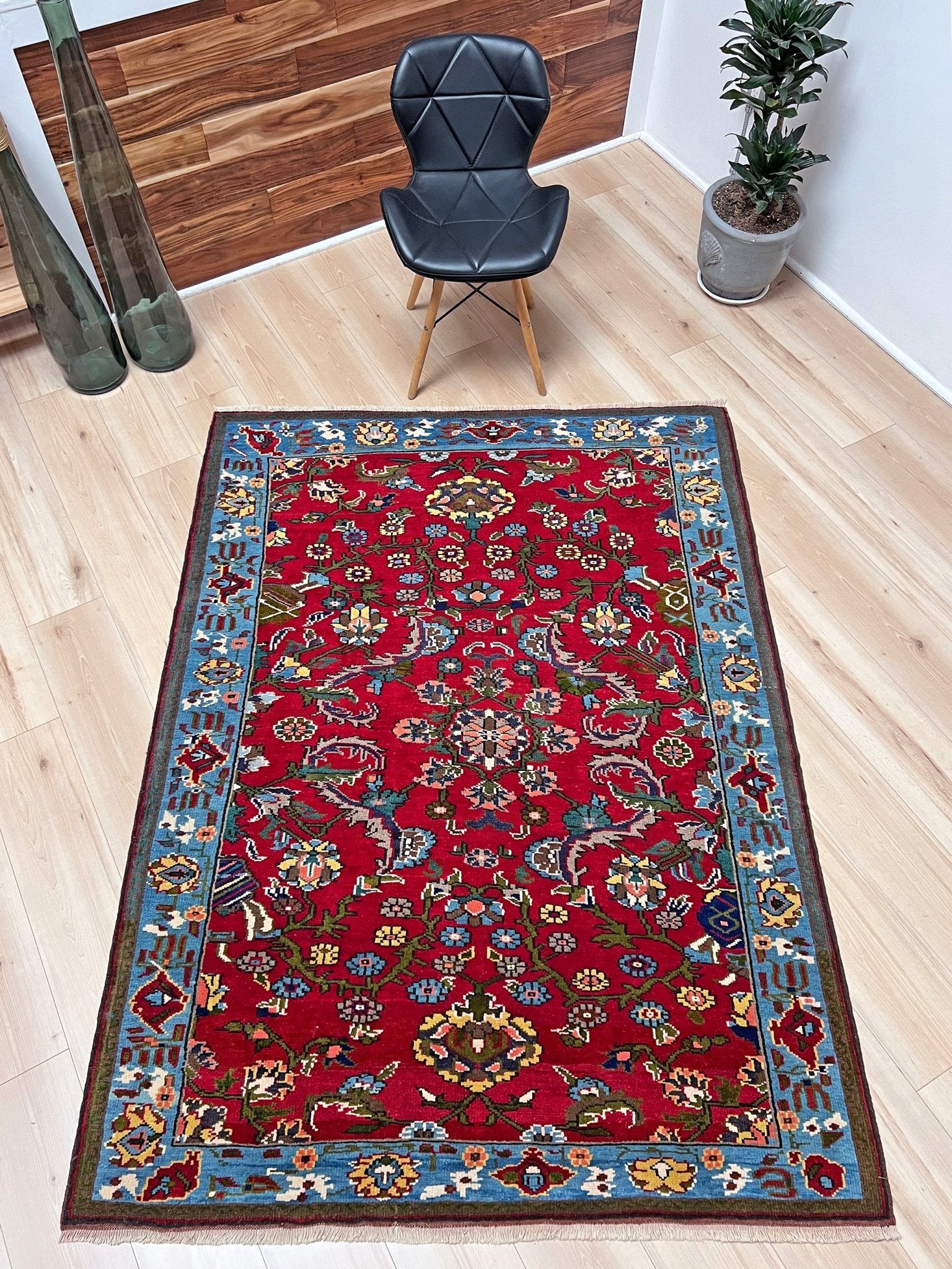 Red blue vintage rug shop san francisco bay area. Turkish rug store. Small Handmade wool rug shop palo alto.