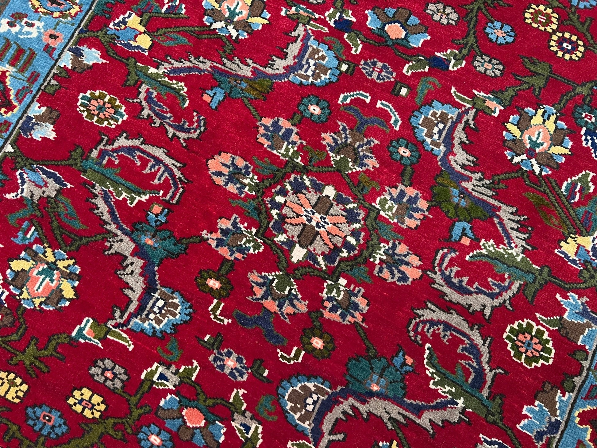 Red blue vintage rug shop san francisco bay area. Turkish rug store. Small Handmade wool rug shop palo alto.