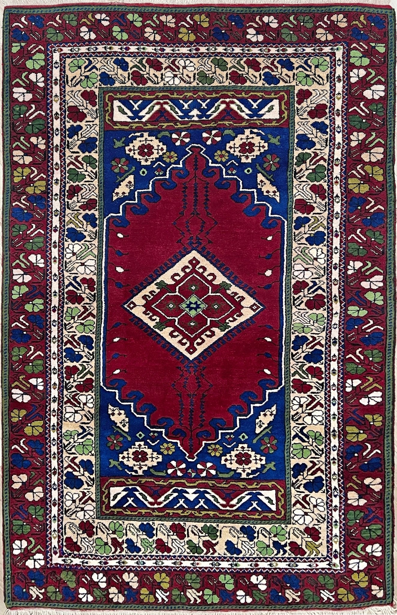 Vintage Turkish rug shop san francisco bay area. Handmade rug Menlo Park Palo Alto. Wool nursery rug. 