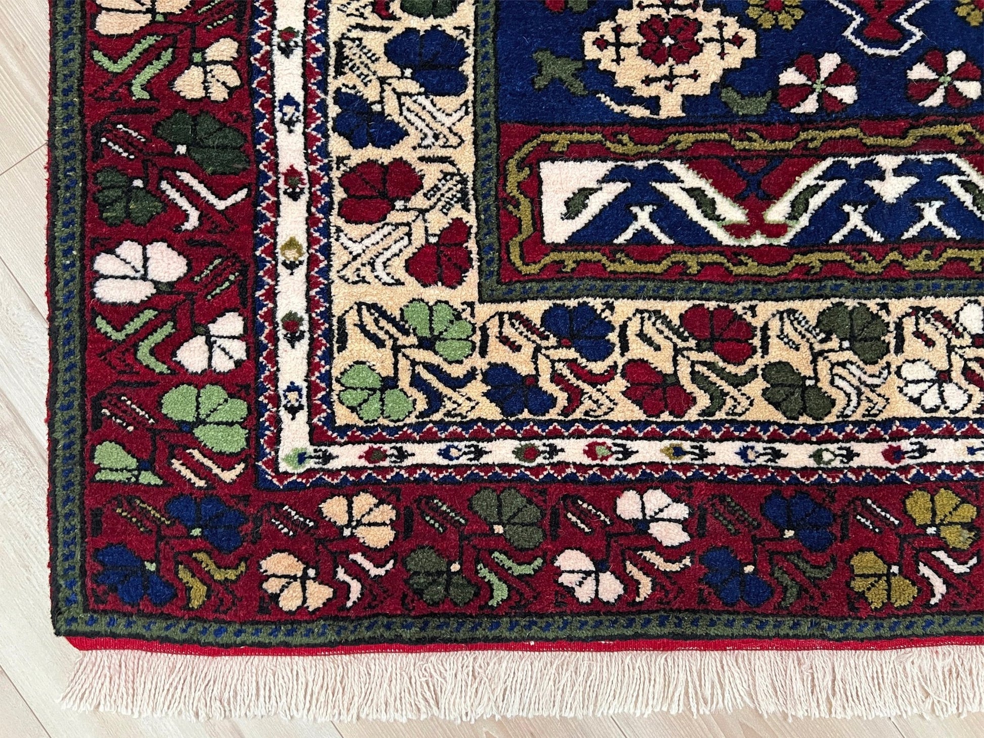 Vintage Turkish rug shop san francisco bay area. Handmade rug Menlo Park Palo Alto. Wool nursery rug. 