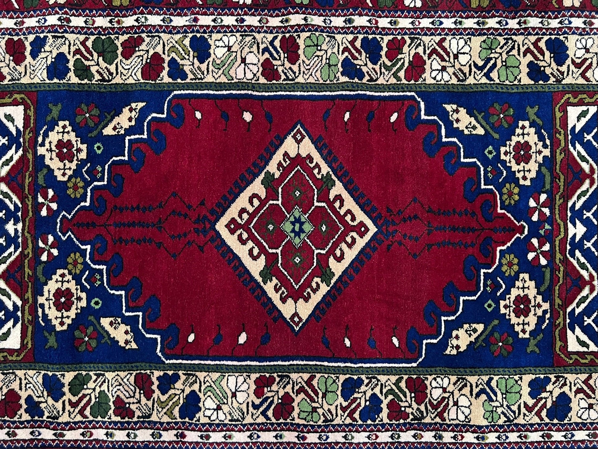 Vintage Turkish rug shop san francisco bay area. Handmade rug Menlo Park Palo Alto. Wool nursery rug. 