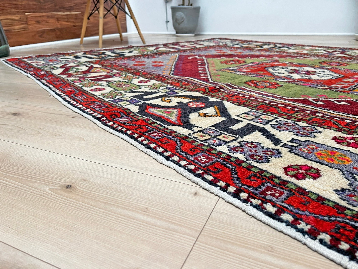 Cloudband vintage turkish rug shop Sf Bay area. Handmade rug buy online. Oriental rug shop palo alto.