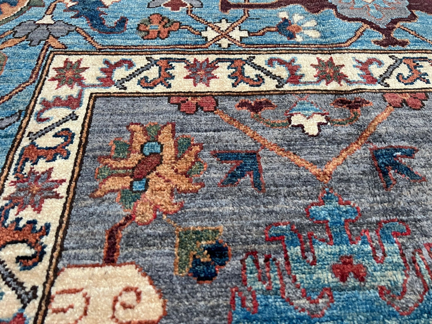 Sultani Handmade wool 10x14 area rug. Oriental rug shop san francisco bay area.  Carpet store berkeley palo alto.