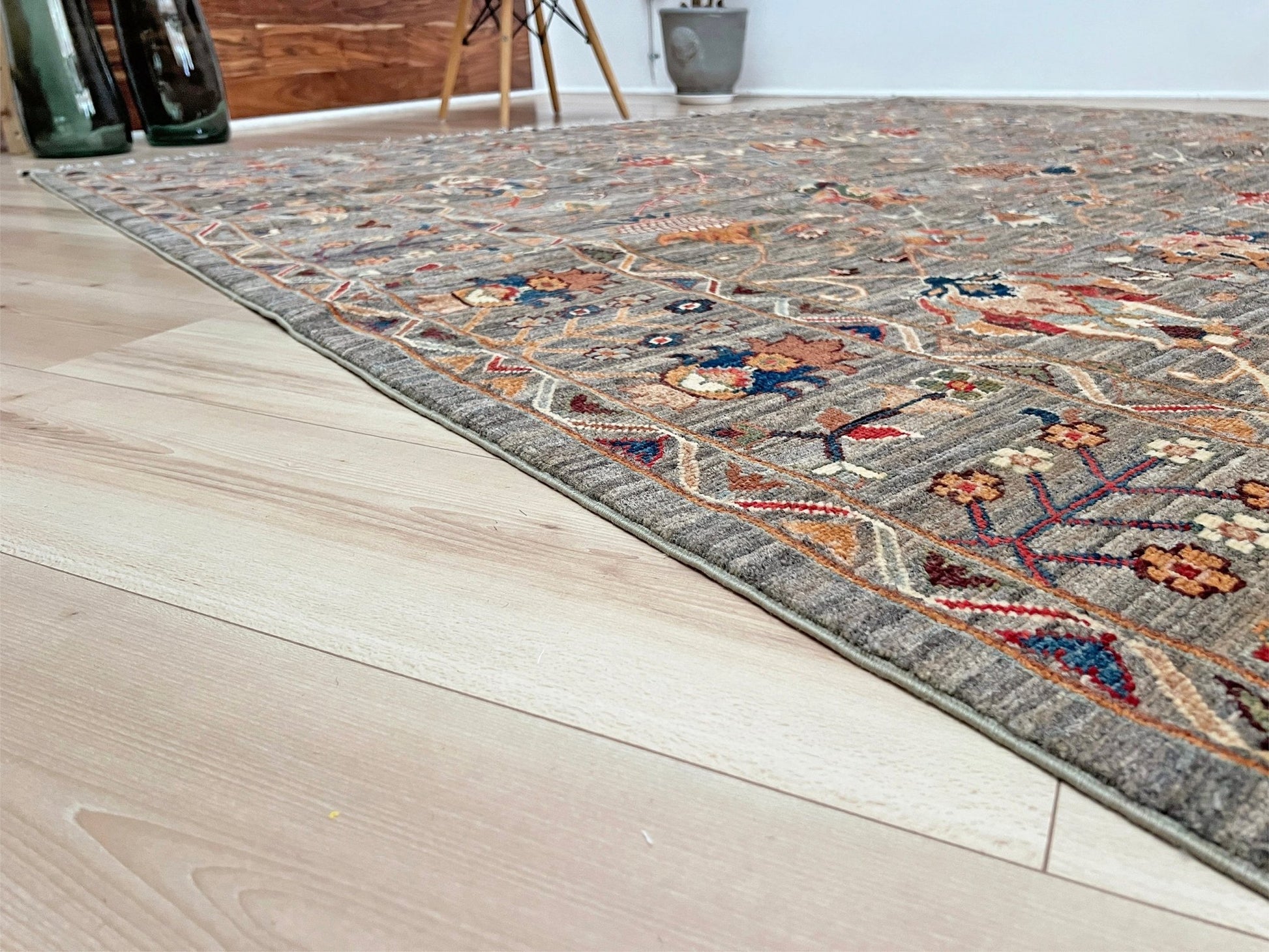 Sultani handmade wool area rug for living room bedroom dining. Oriental rug shop san francisco bay area. Buy rug online