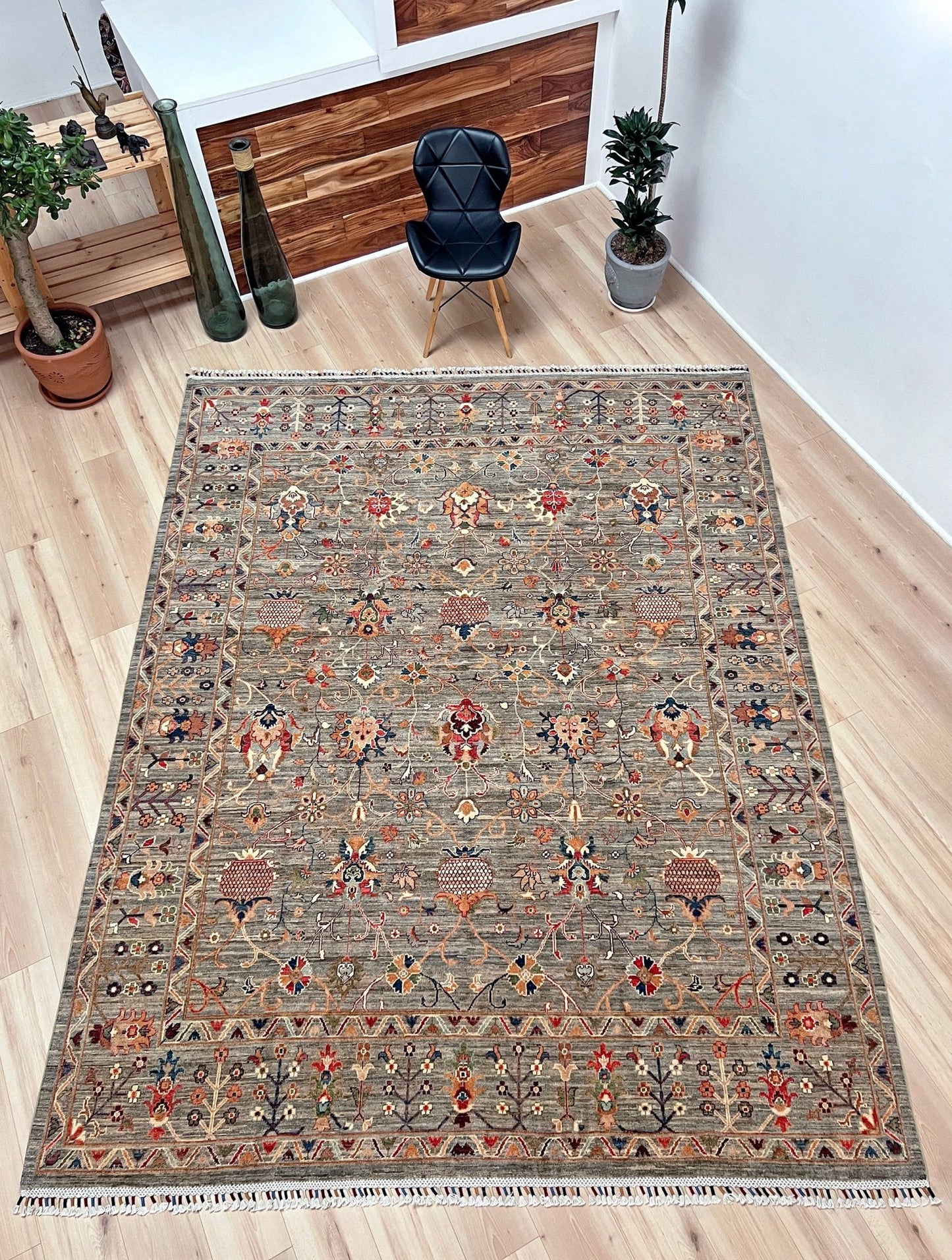 Sultani handmade wool area rug for living room bedroom dining. Oriental rug shop san francisco bay area. Buy rug online