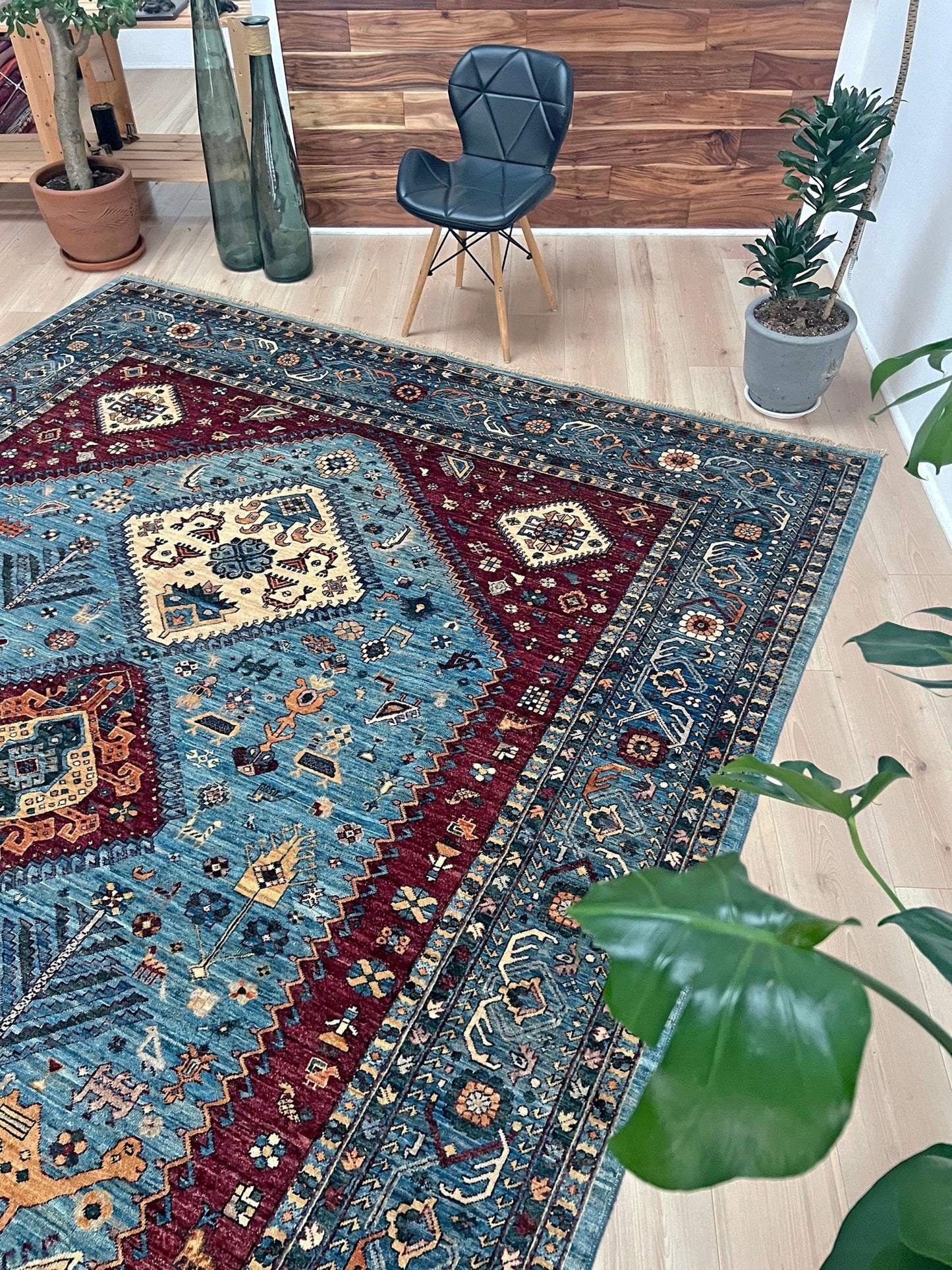 Serapi handmade contemporary rug. Wool tribal oriental rug shop san francisco bay area. Buy handmade rug near me.