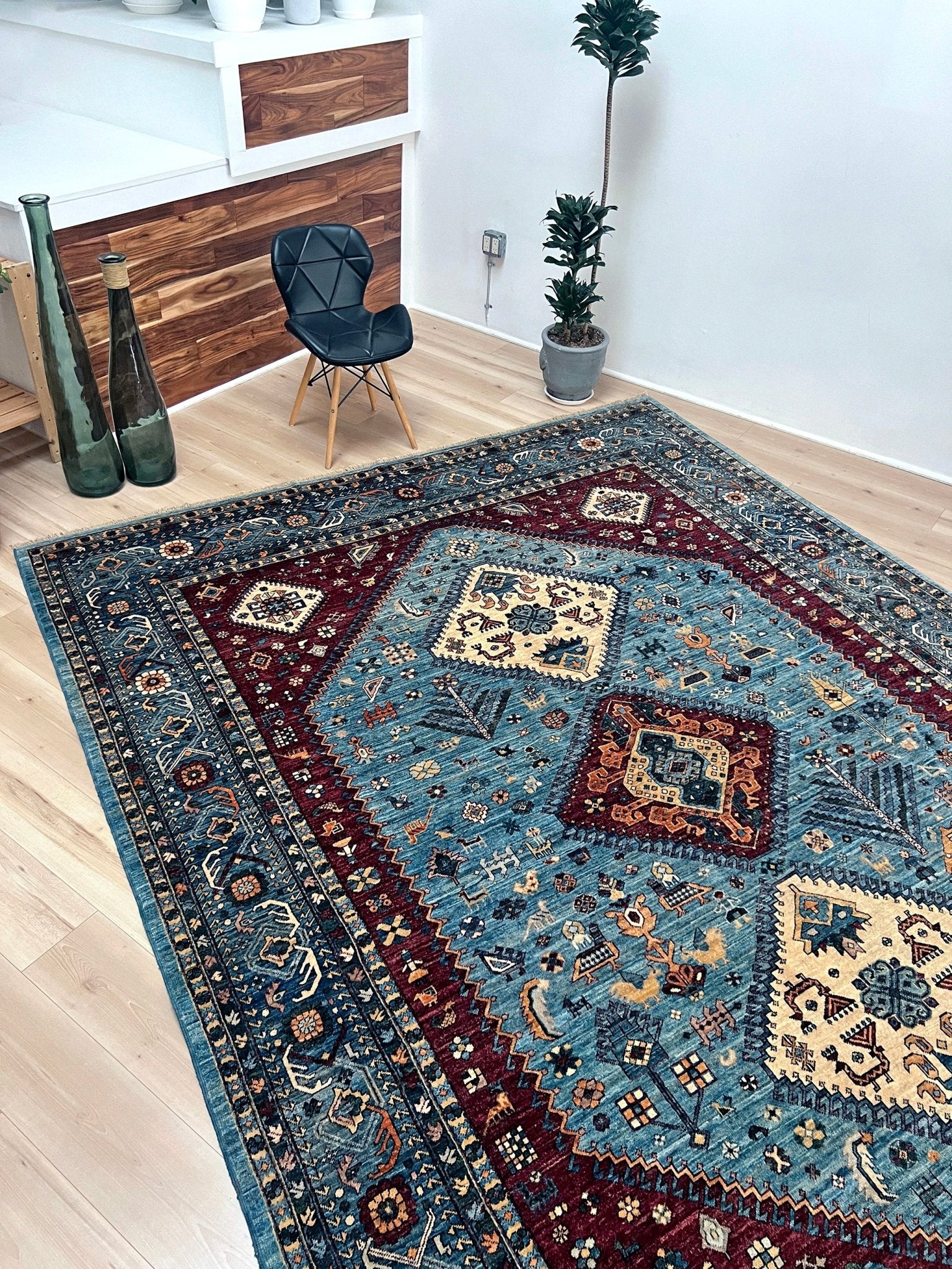 Serapi handmade contemporary rug. Wool tribal oriental rug shop san francisco bay area. Buy handmade rug near me.