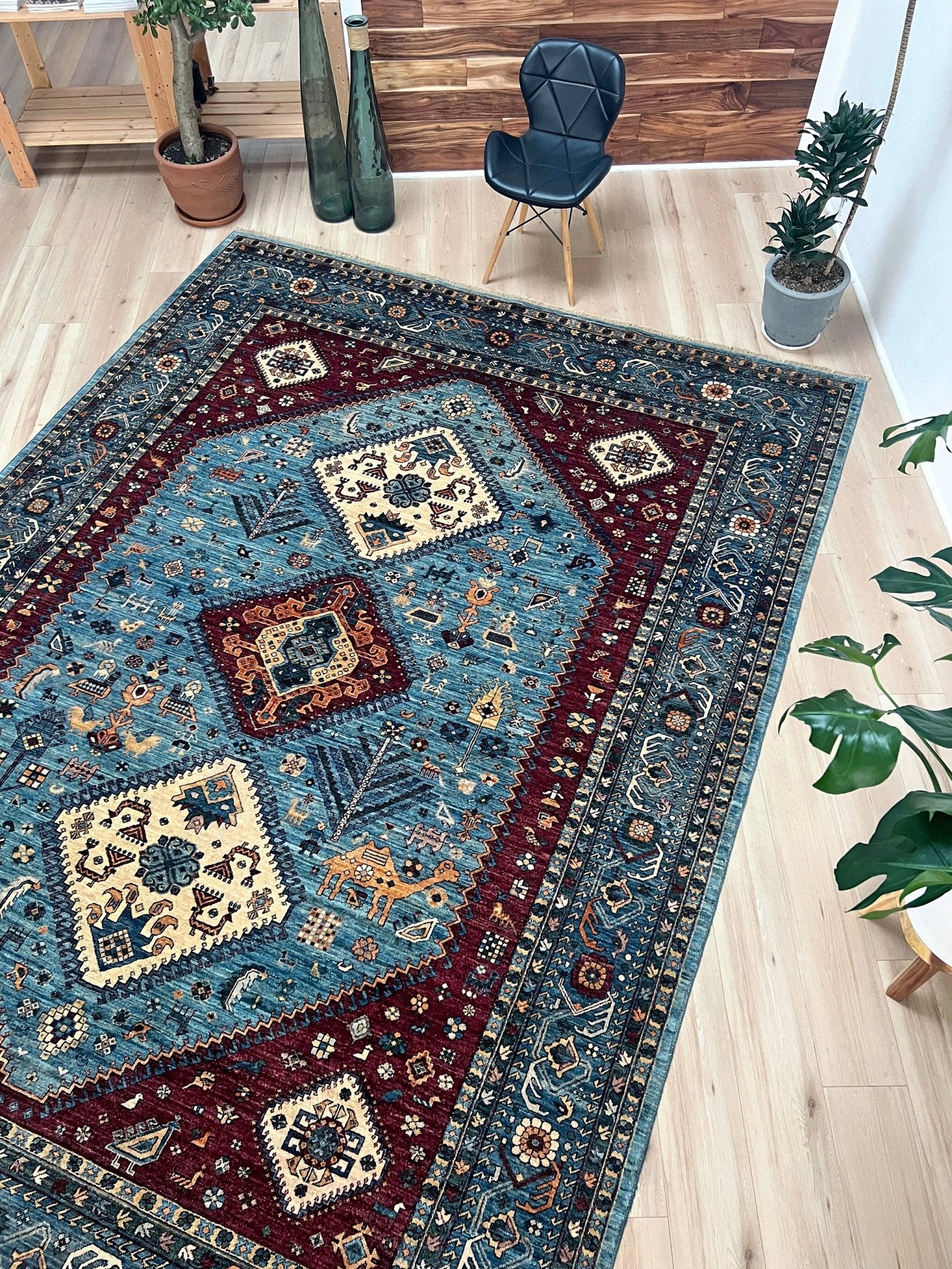 Serapi handmade contemporary rug. Wool tribal oriental rug shop san francisco bay area. Buy handmade rug near me.