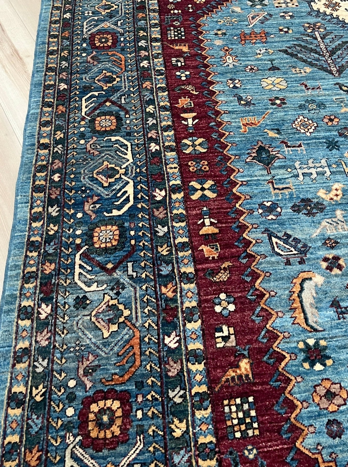 Serapi handmade contemporary rug. Wool tribal oriental rug shop san francisco bay area. Buy handmade rug near me.