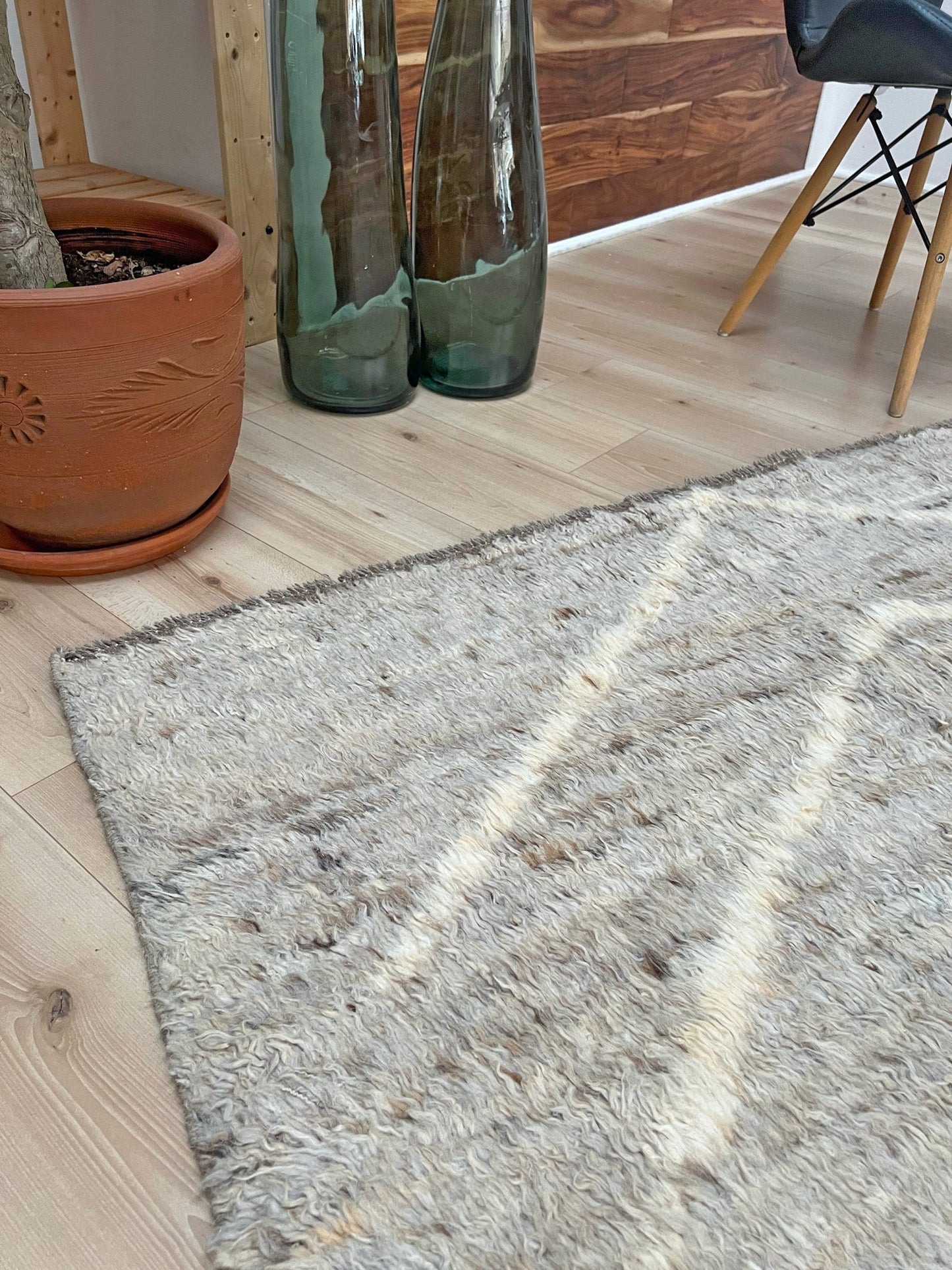 moroccan shag wool minimalist rug shop san francisco bay area. Minimalist handmade area rug. Buy rug online. 