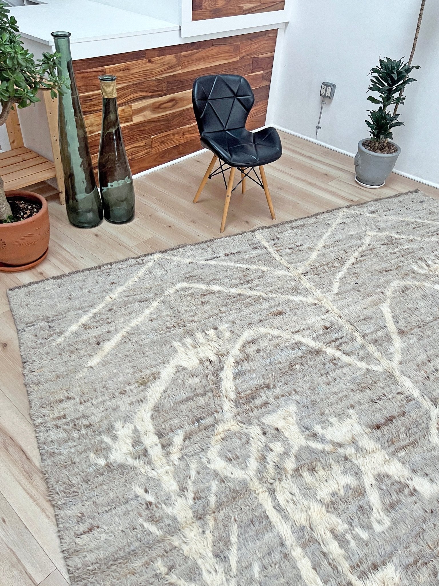 moroccan shag wool minimalist rug shop san francisco bay area. Minimalist handmade area rug. Buy rug online. 