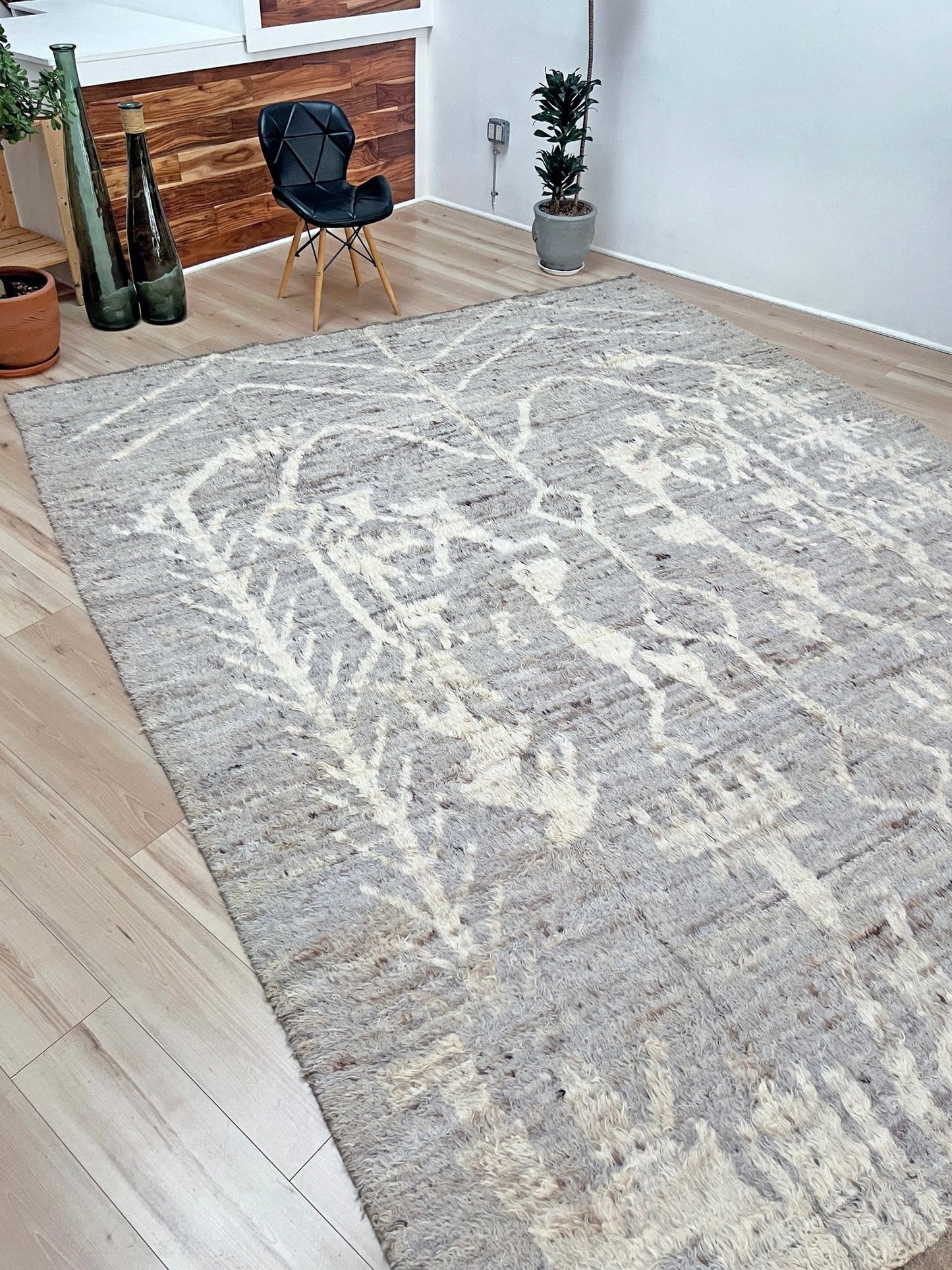 moroccan shag wool minimalist rug shop san francisco bay area. Minimalist handmade area rug. Buy rug online. 