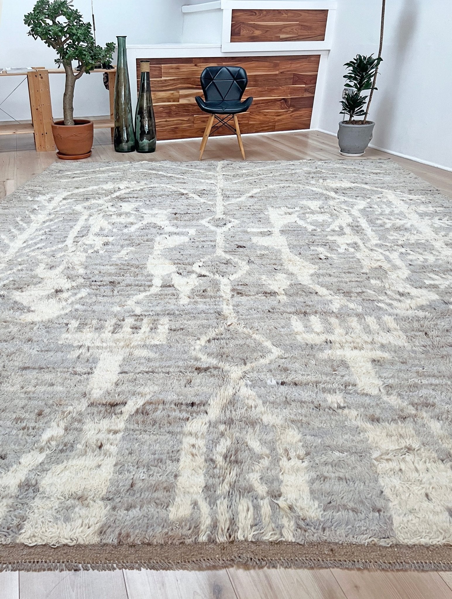 moroccan shag wool minimalist rug shop san francisco bay area. Minimalist handmade area rug. Buy rug online. 