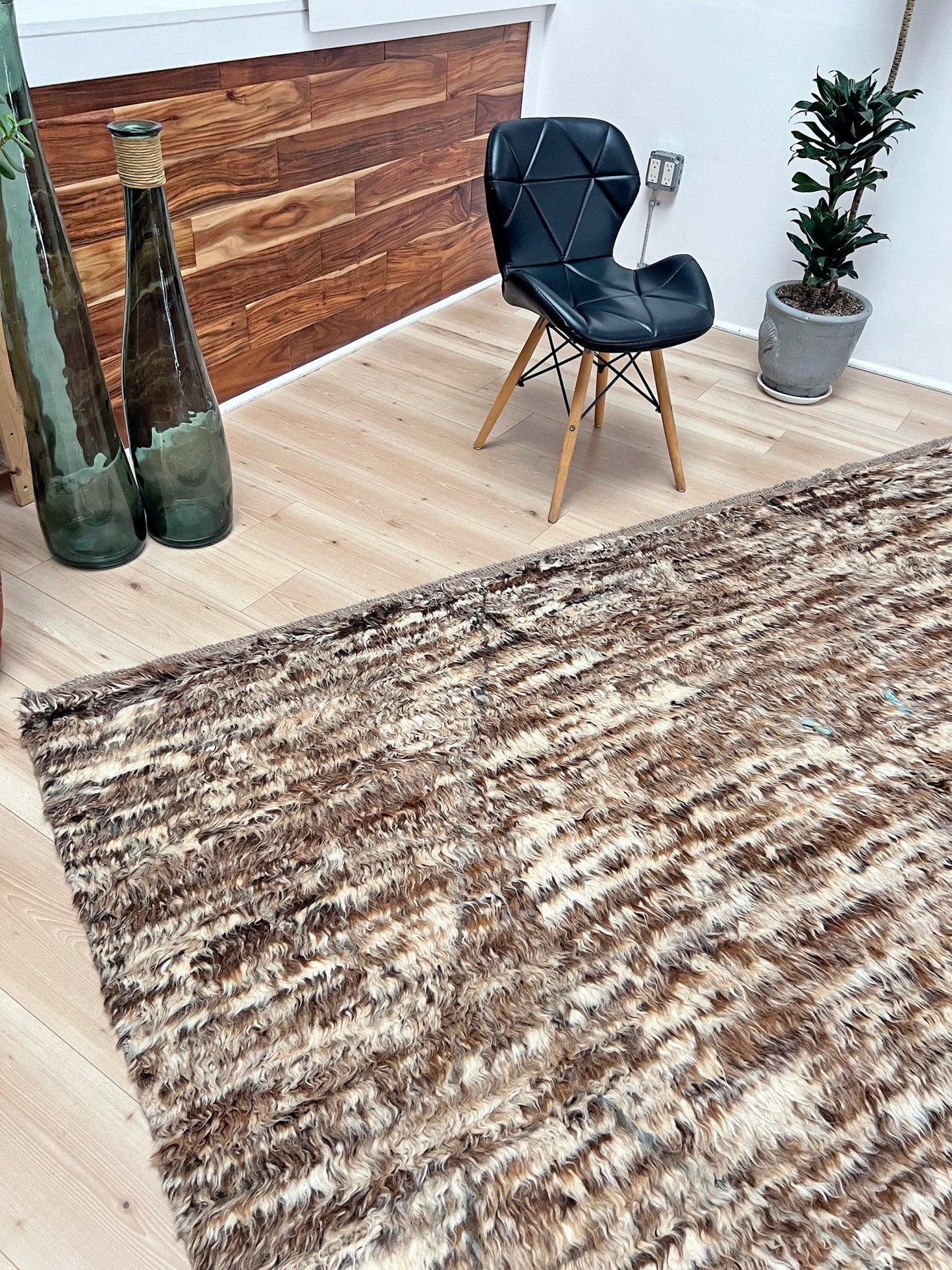 8x10 Large Shag wool rug. Handmade rug shop San francisco bay area.