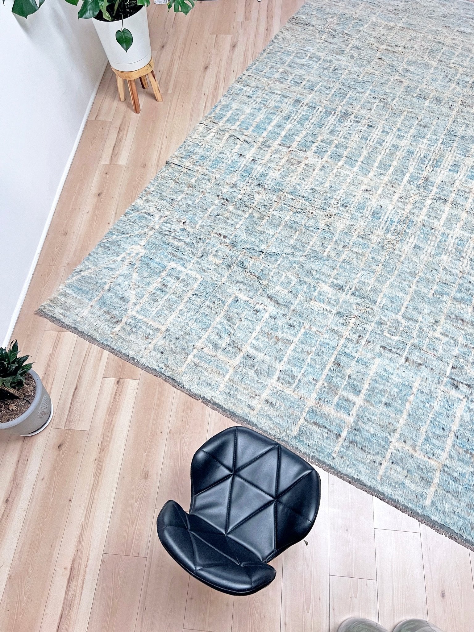 Moroccan Shag minimalist rug wool handmade 10x14 large area rug. Rug shop San Francisco Bay Area. Buy rug online.