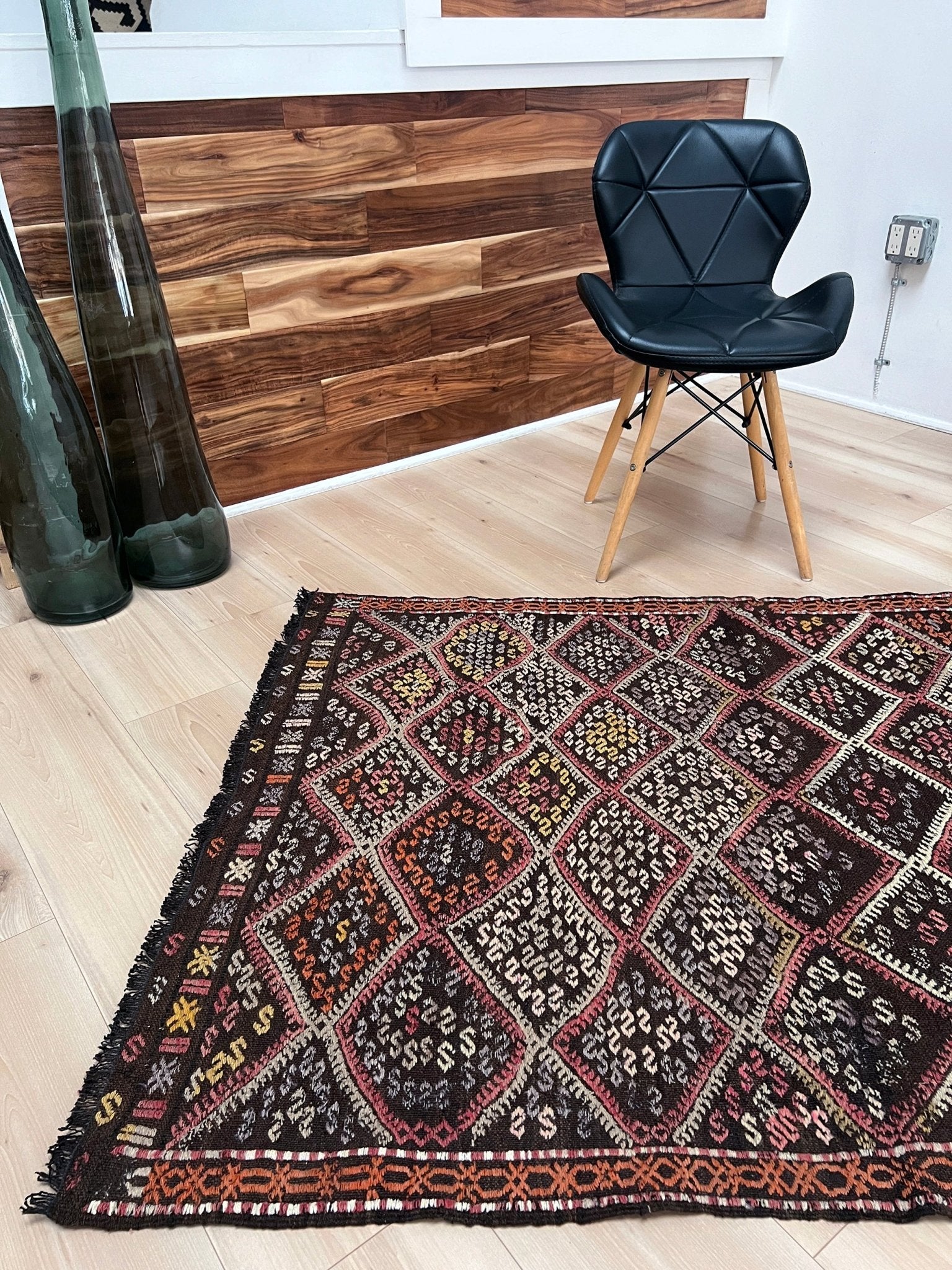 malatya cicim turkish kilim rug shop san francisco bay area. Buy handmade wool rug online.