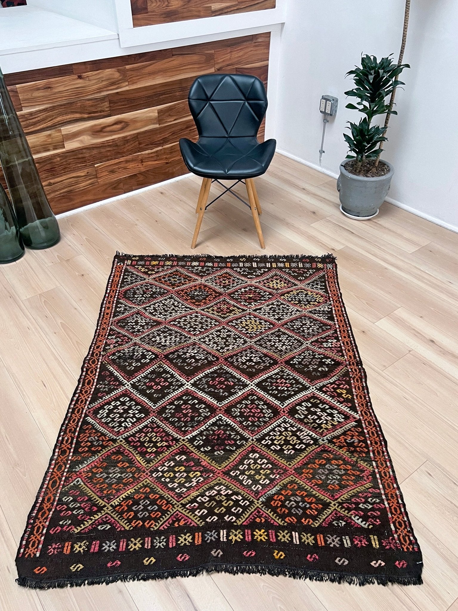 malatya cicim turkish kilim rug shop san francisco bay area. Buy handmade wool rug online.