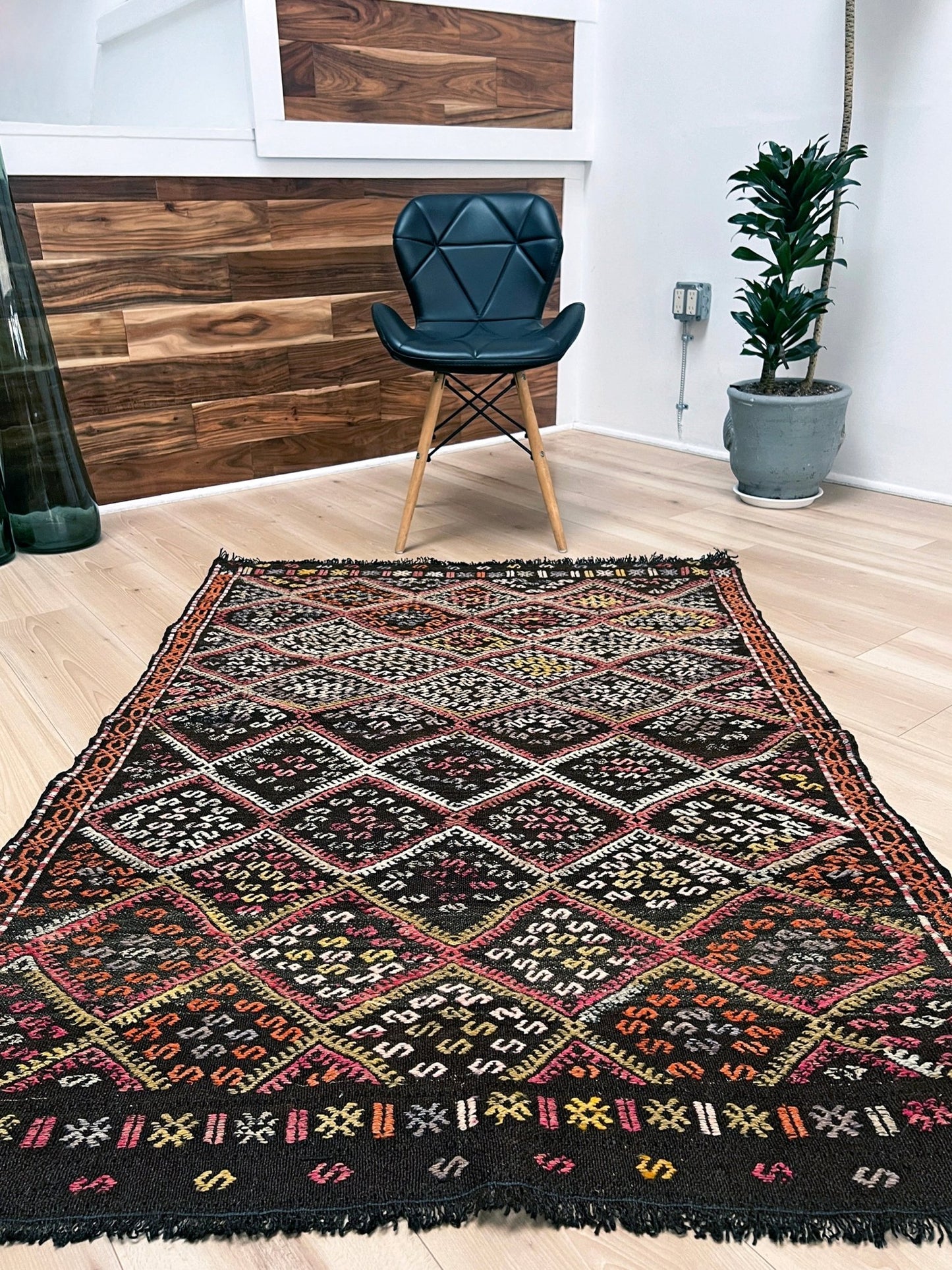 malatya cicim turkish kilim rug shop san francisco bay area. Buy handmade wool rug online.