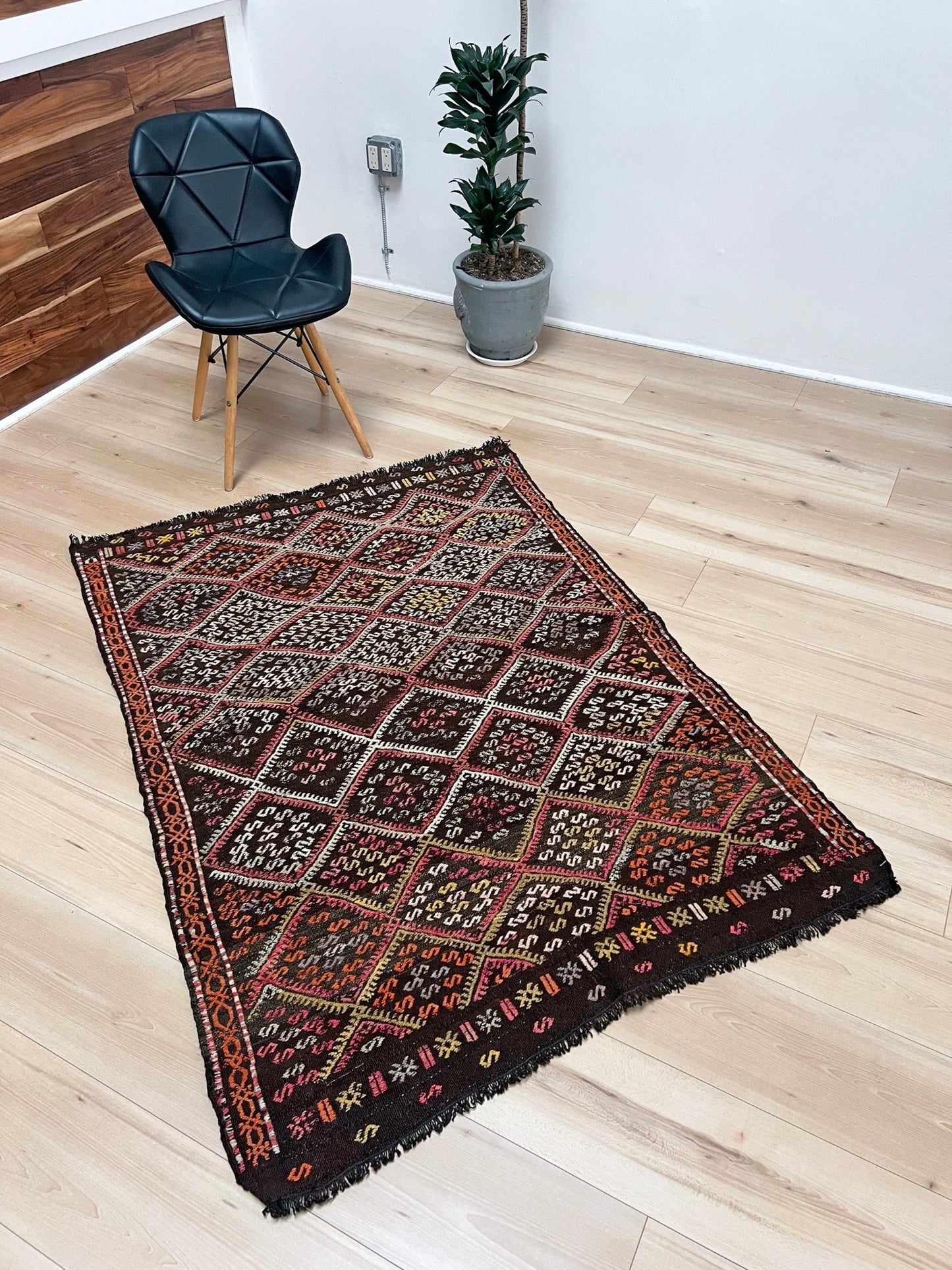 malatya cicim turkish kilim rug shop san francisco bay area. Buy handmade wool rug online.