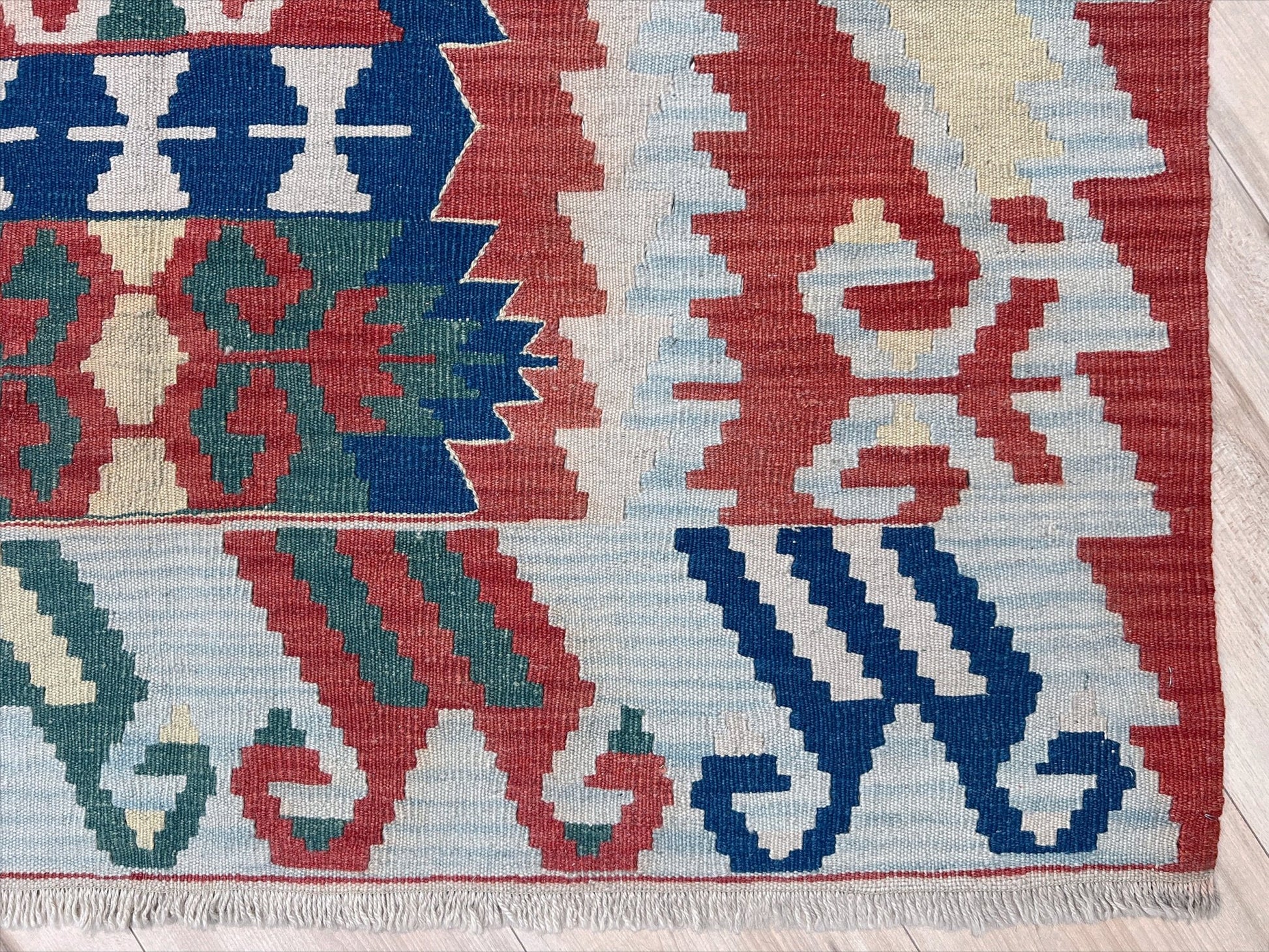 handmade turkish kilim rug shop san francisco bay area CA. Wool rug with tribal design.