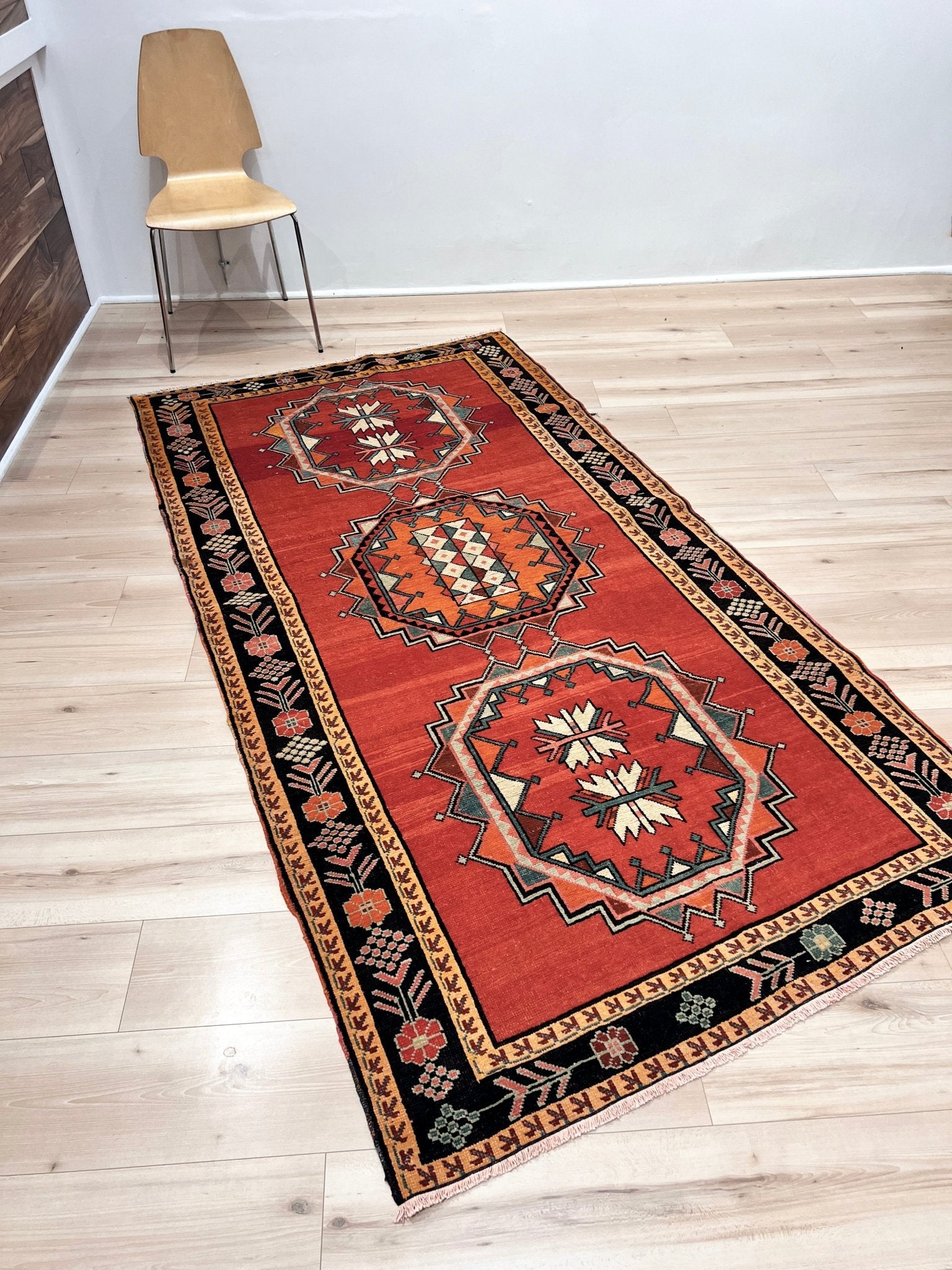 Derbend Caucasian Wide Runner rug. Oriental rug store San Francisco Bay Area. Buy rug online free shipping to USA, Canada.