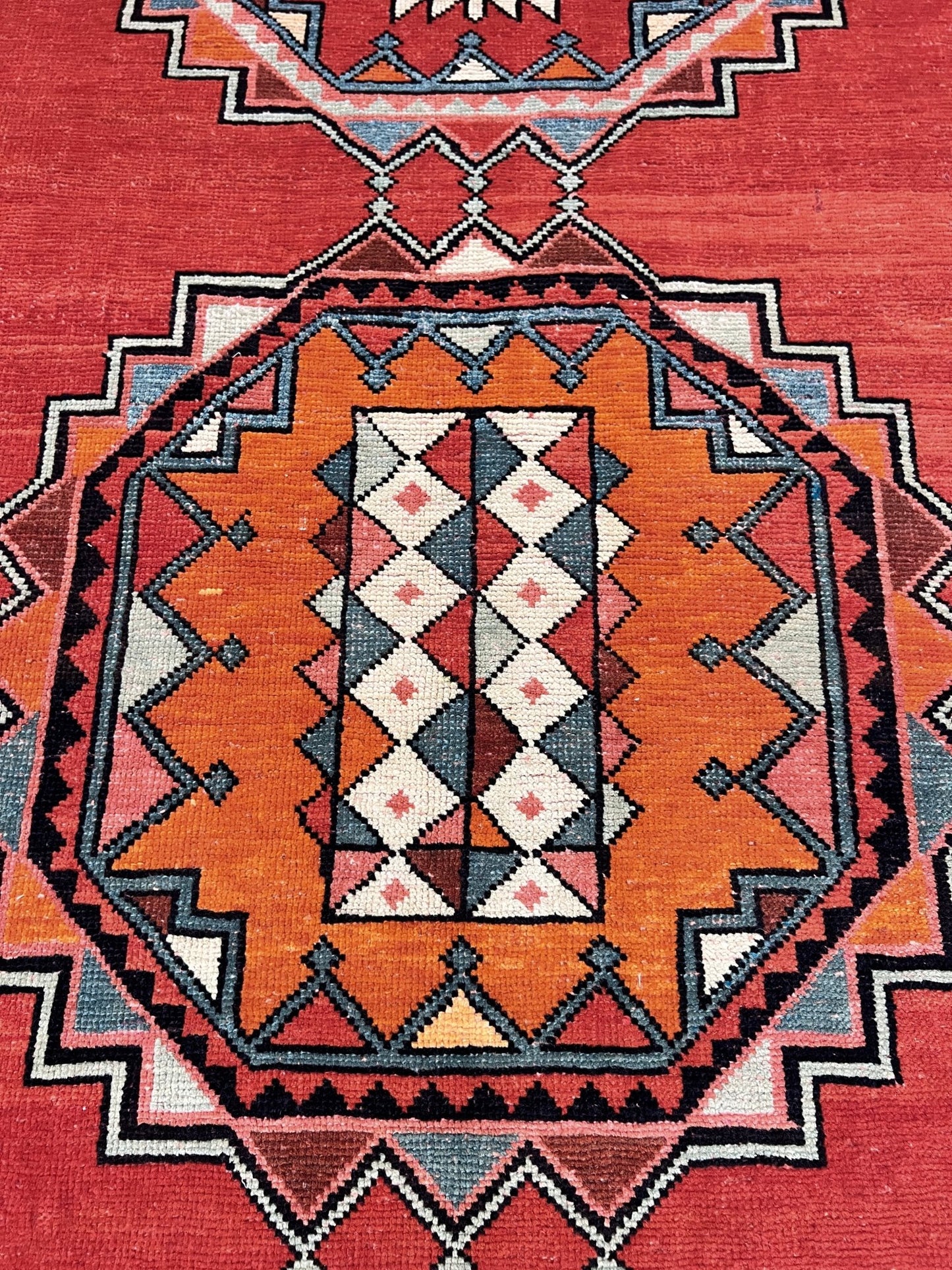 Derbend Caucasian Wide Runner rug. Oriental rug store San Francisco Bay Area. Buy rug online free shipping to USA, Canada.