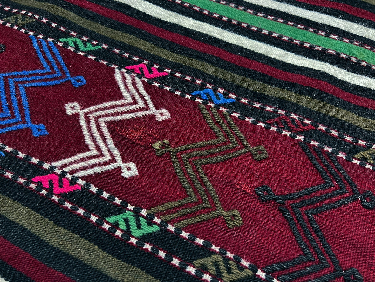 Canakkale Handmade vintage turkish kilim rug shop san francisco bay area.