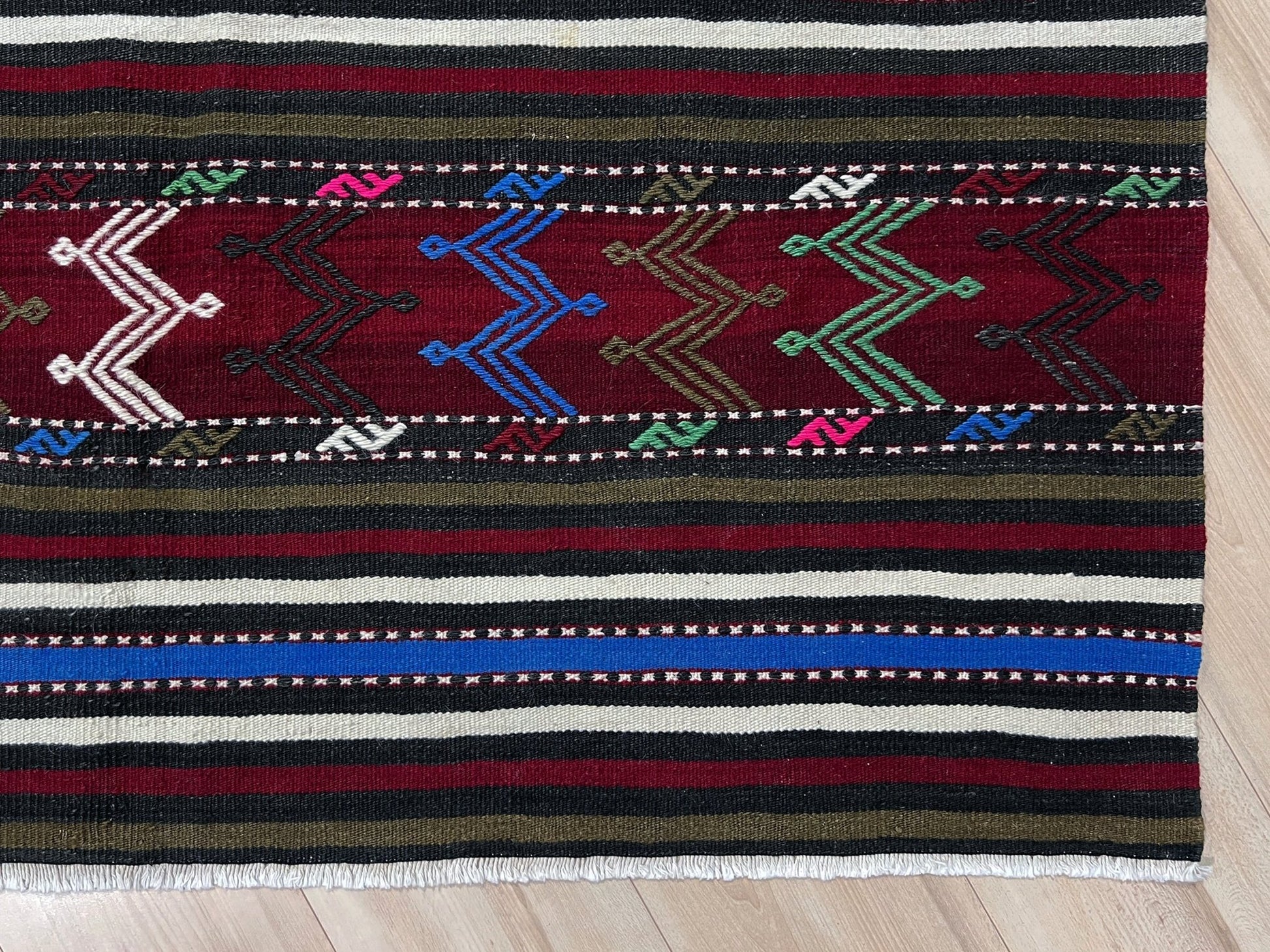 Canakkale Handmade vintage turkish kilim rug shop san francisco bay area.