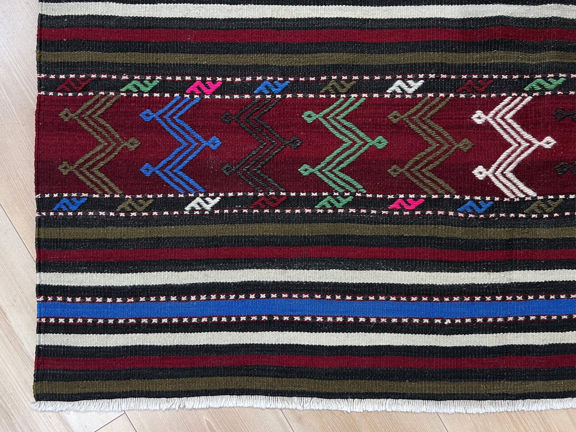 Canakkale Handmade vintage turkish kilim rug shop san francisco bay area.