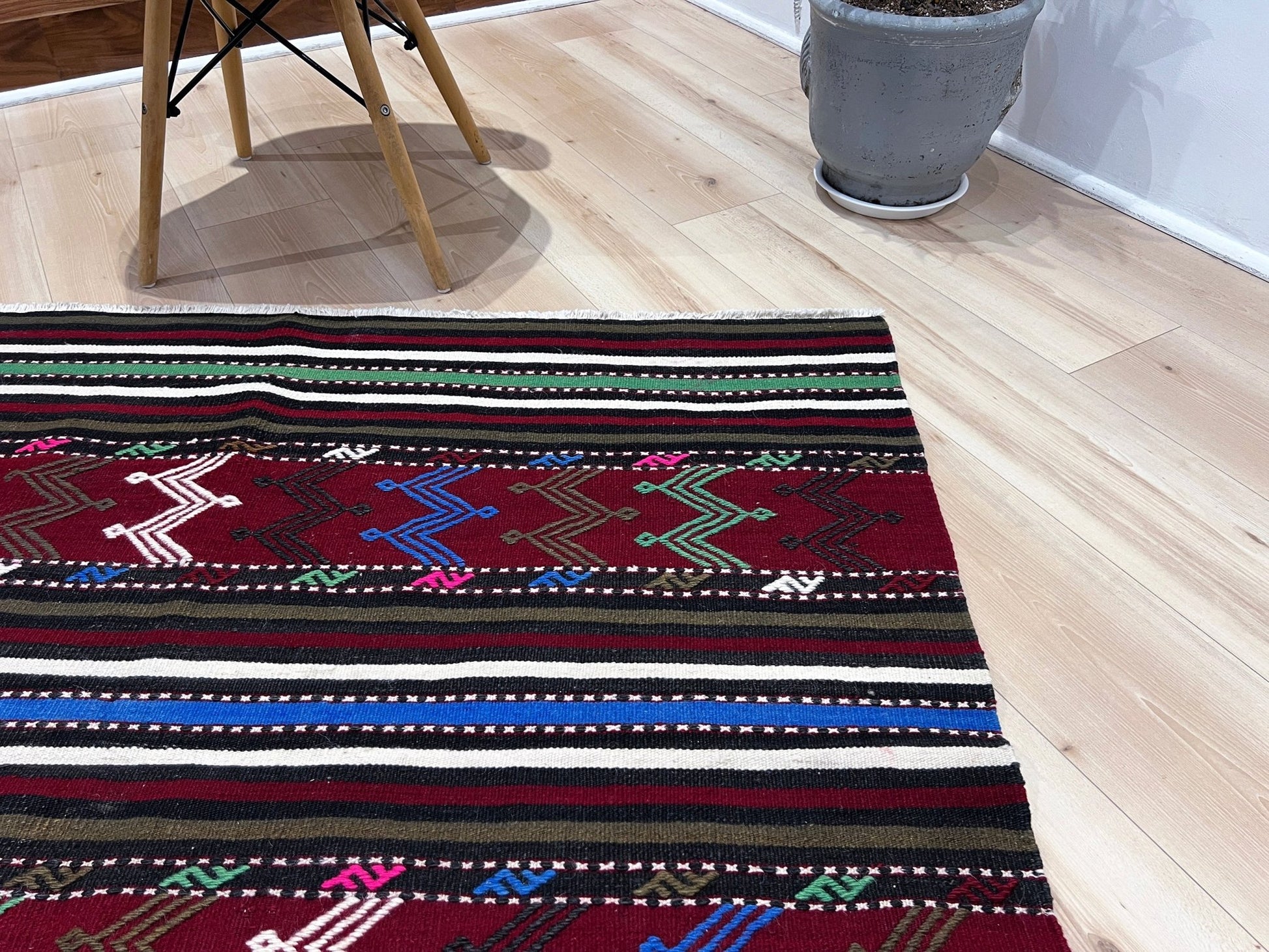 Canakkale Handmade vintage turkish kilim rug shop san francisco bay area.