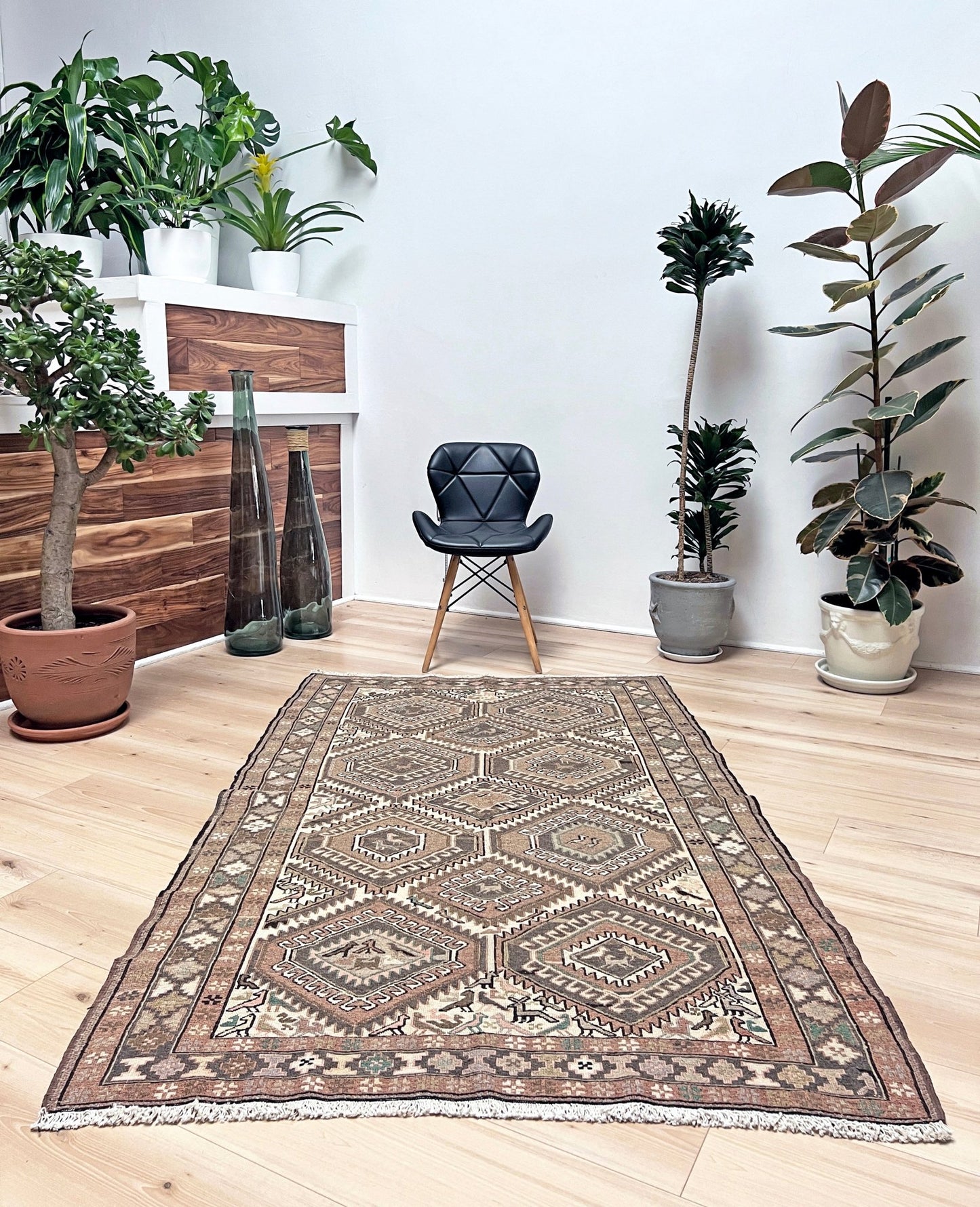 Shahsavan soumak small handmade wool persian rug shop san francisco bay area. Buy handmade wool rug online free shipping